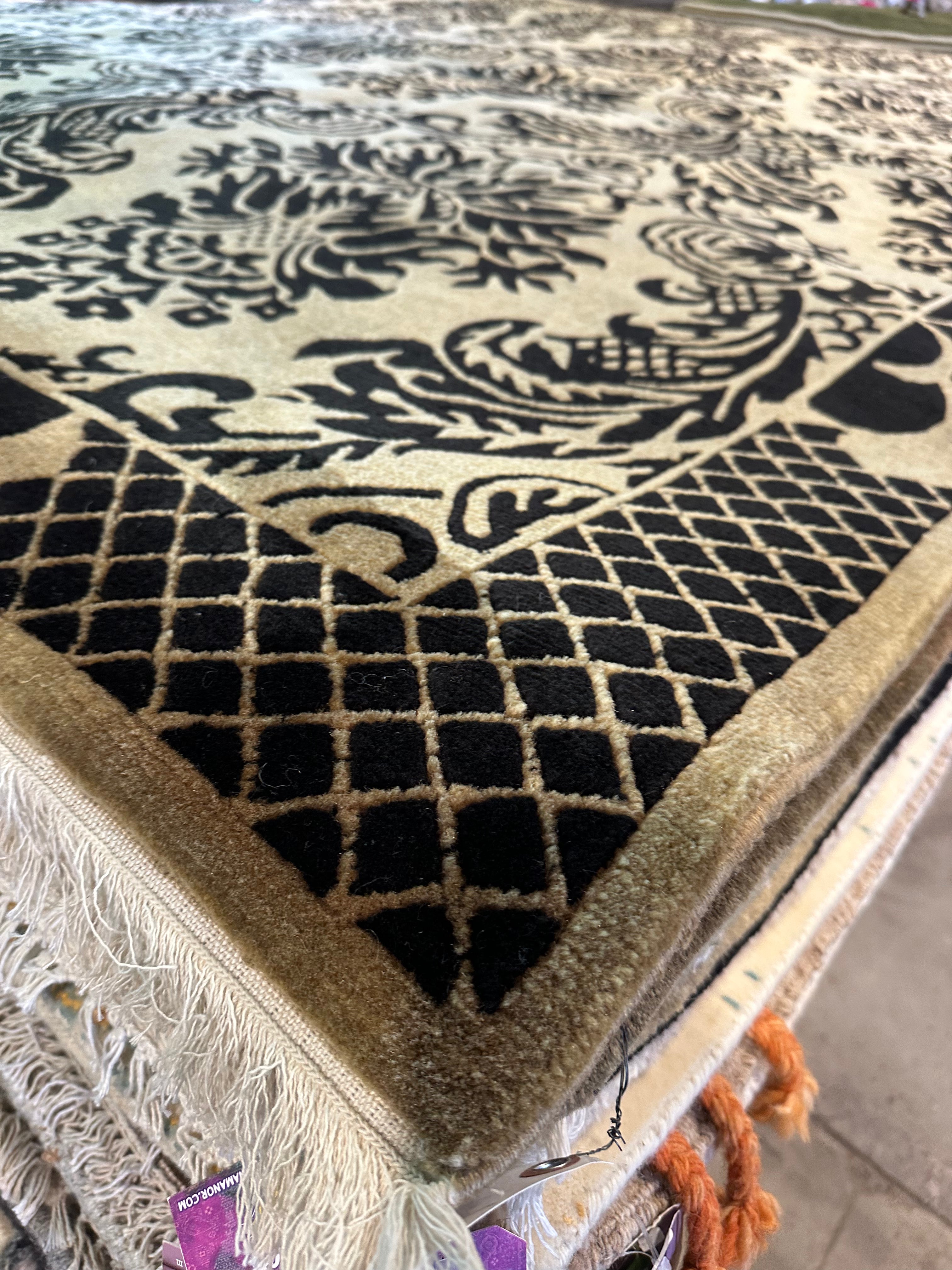 Sean Peyton 8.9x12 Black and Gold Nepalese Rug - CLEARANCE 30% off