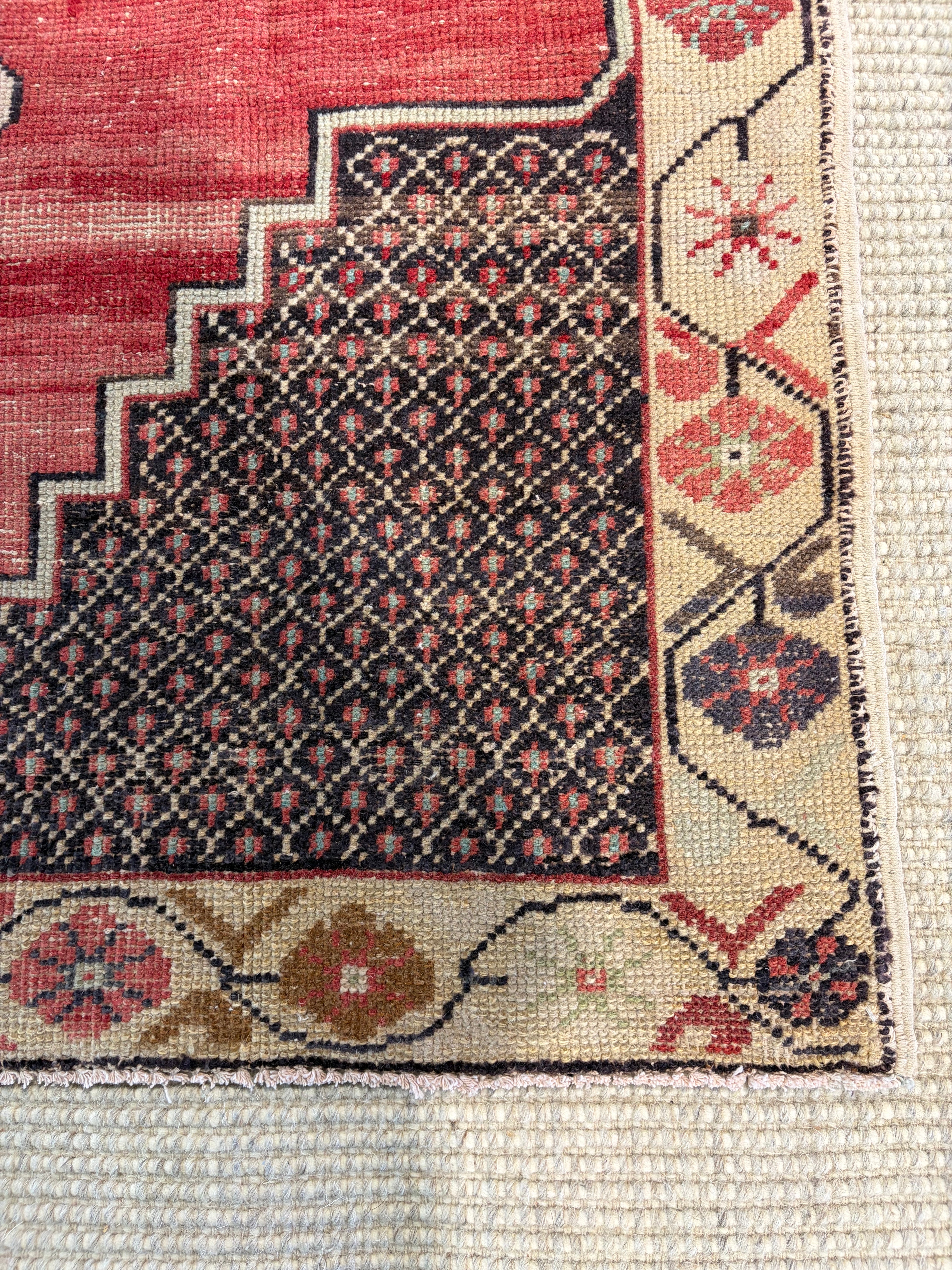 Tori Beth 4.2x7.9 Red Hand-Knotted Vintage Turkish Oushak
