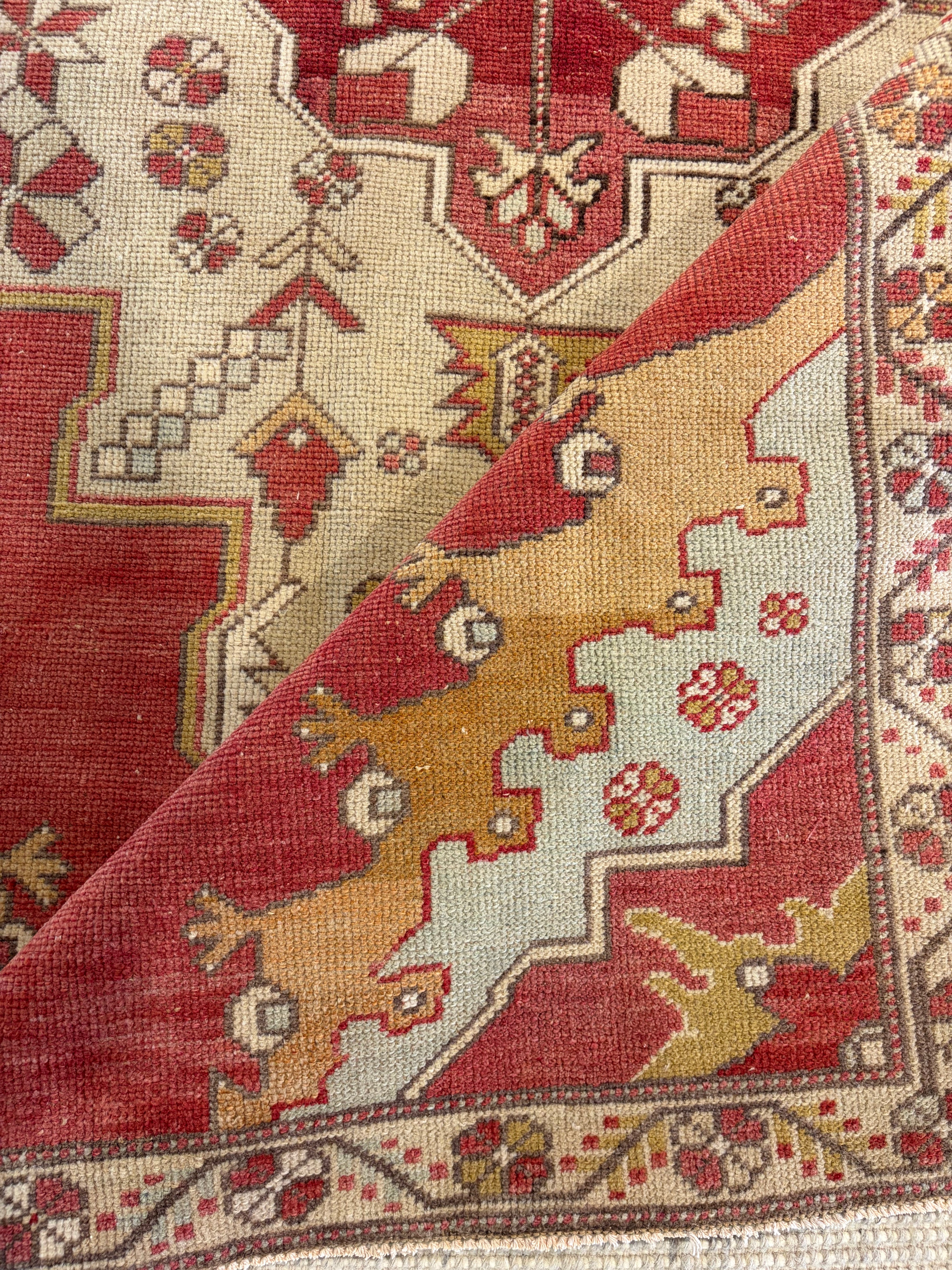 Kailynn Holmes 4.2x7.8 Red and Orange Hand-Knotted Turkish