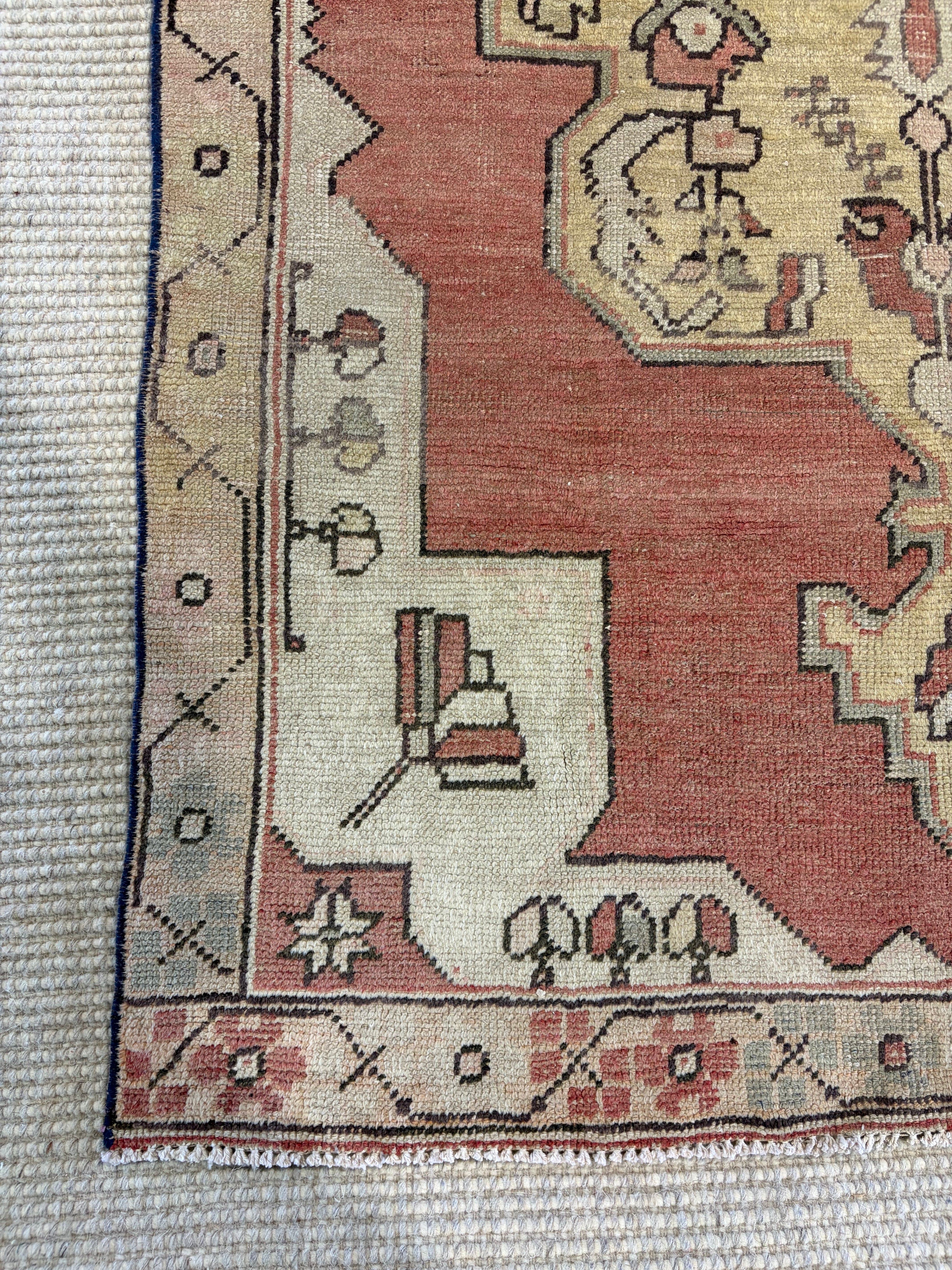 Ann Martin 3.11x7.9 Red Hand-Knotted Vintage Turkish Oushak