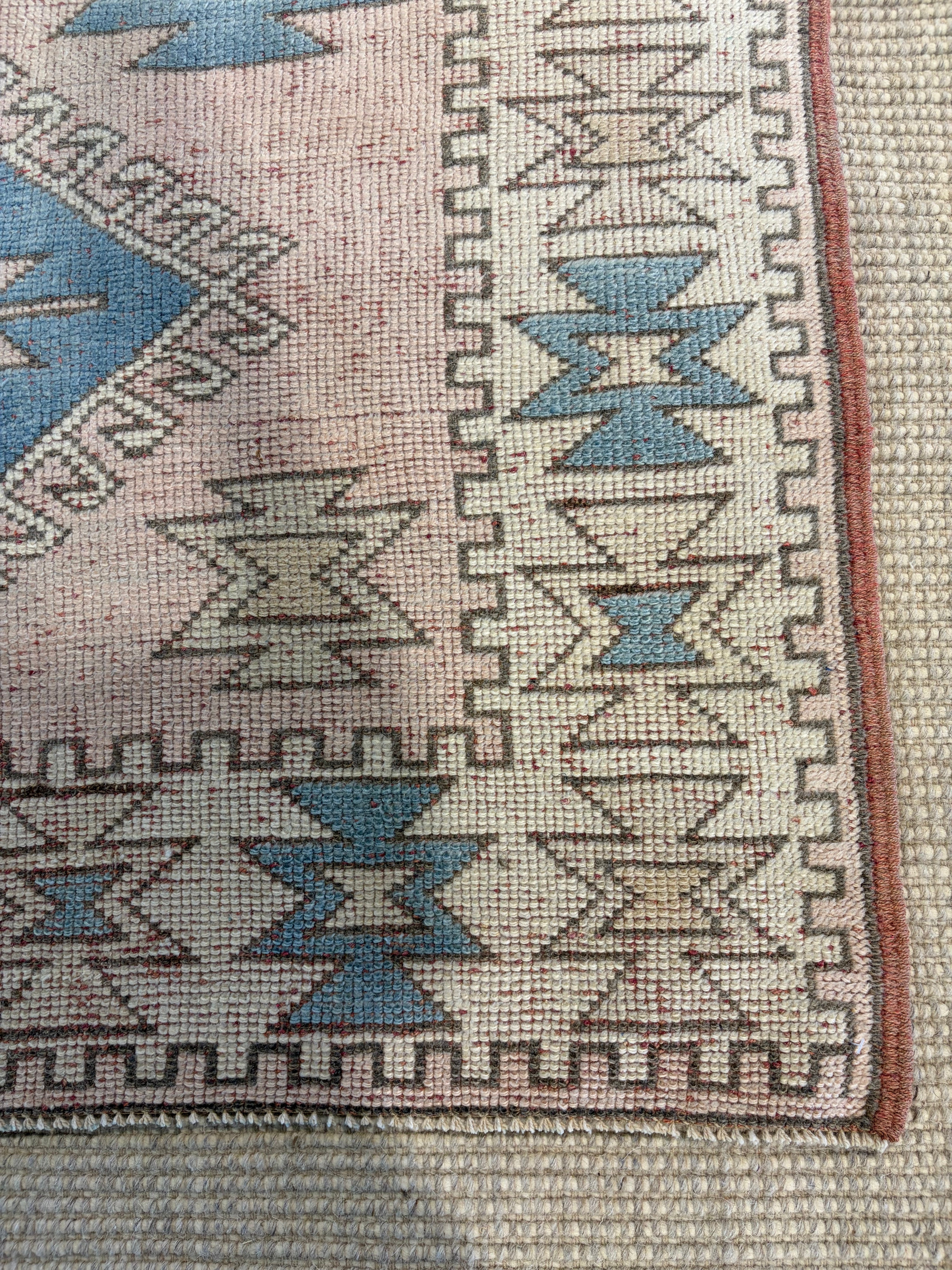 Aubrie Allen 4.9x7.5 Pink and Blue Hand-Knotted Vintage Turkish Oushak