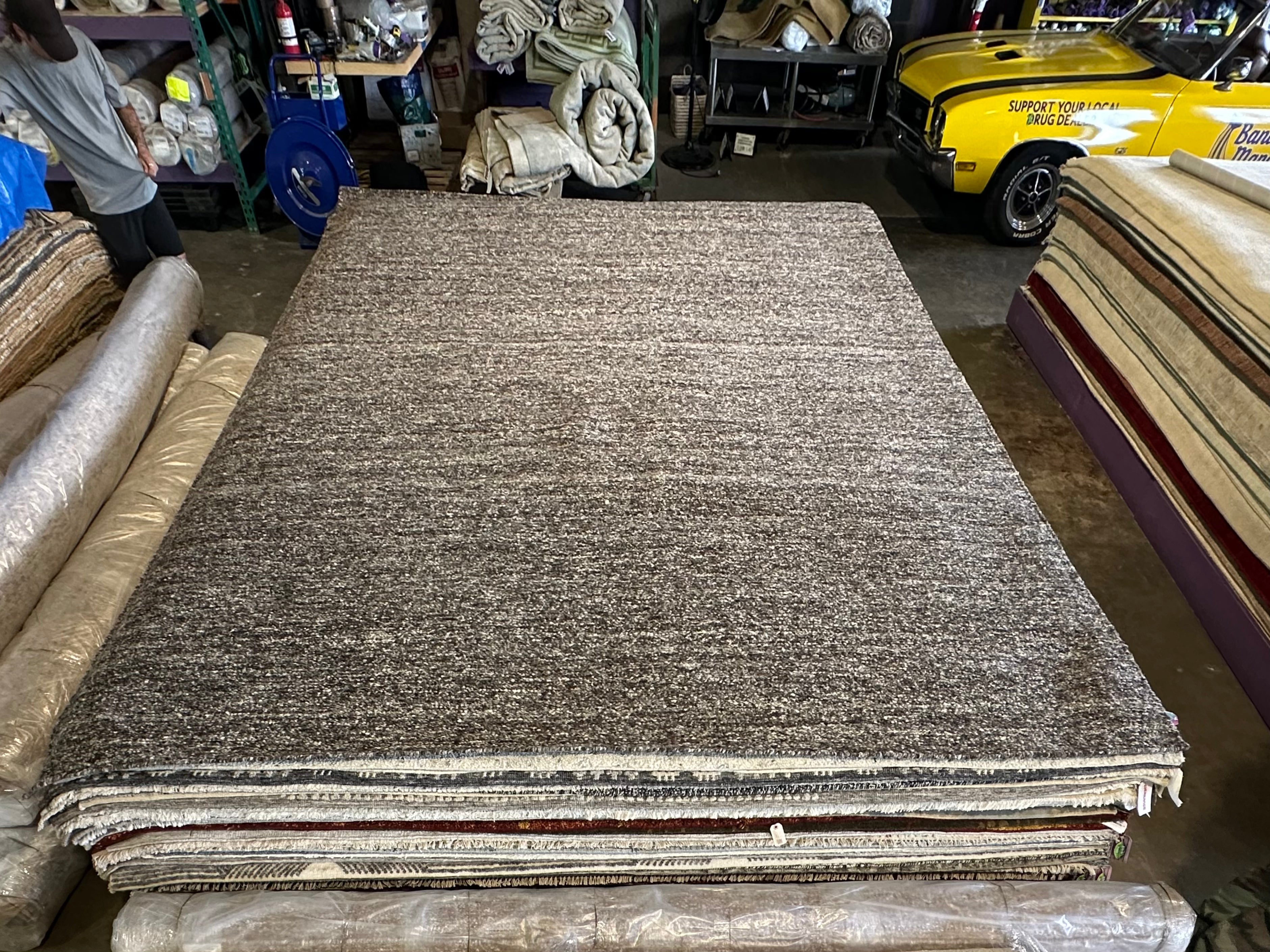Dominic Fike Charcoal Handwoven Modern Durrie Rug (Multiple Sizes)