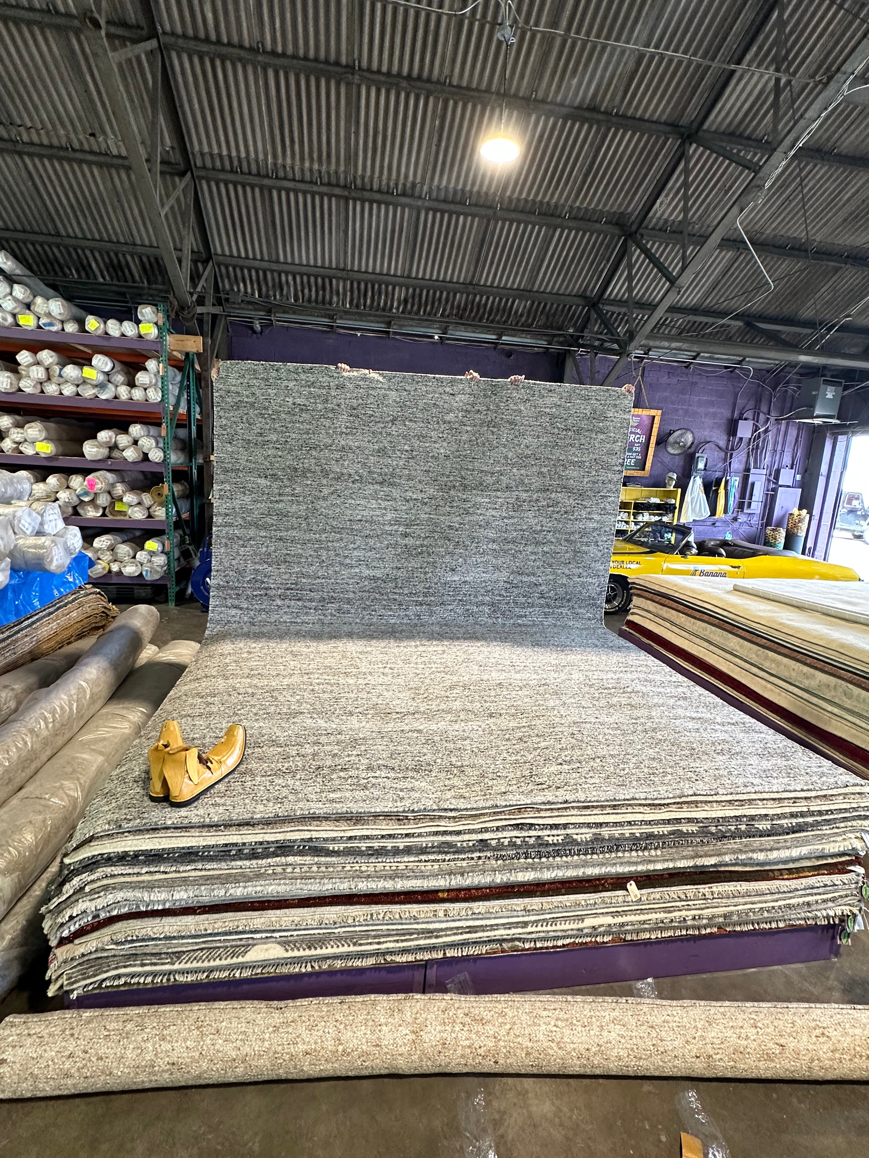 Elliot Dark Grey Handwoven Modern Durrie Rug (Multiple Sizes)