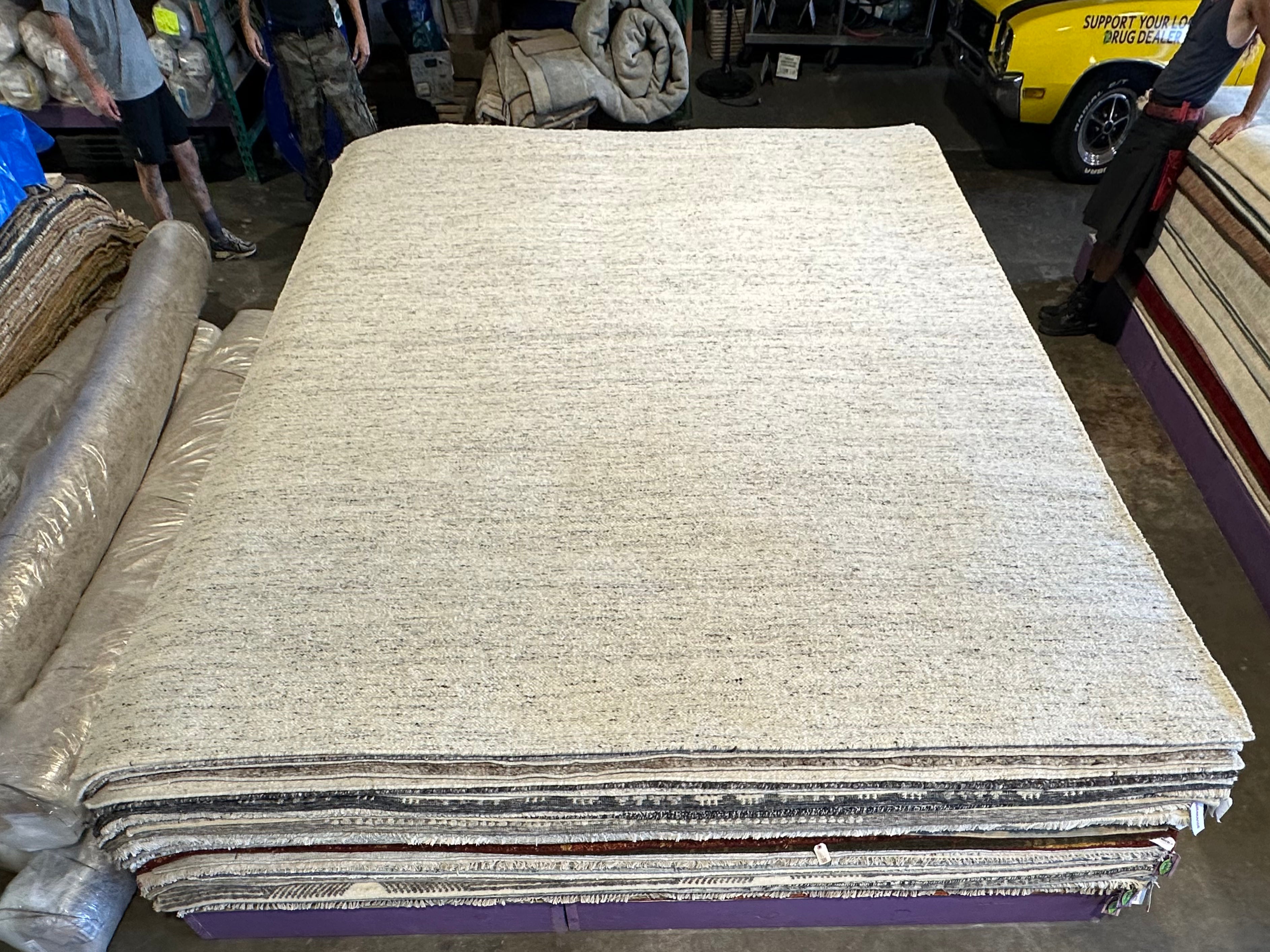 Zak Steiner White & Grey Handwoven Modern Durrie Rug (Multiple Sizes)