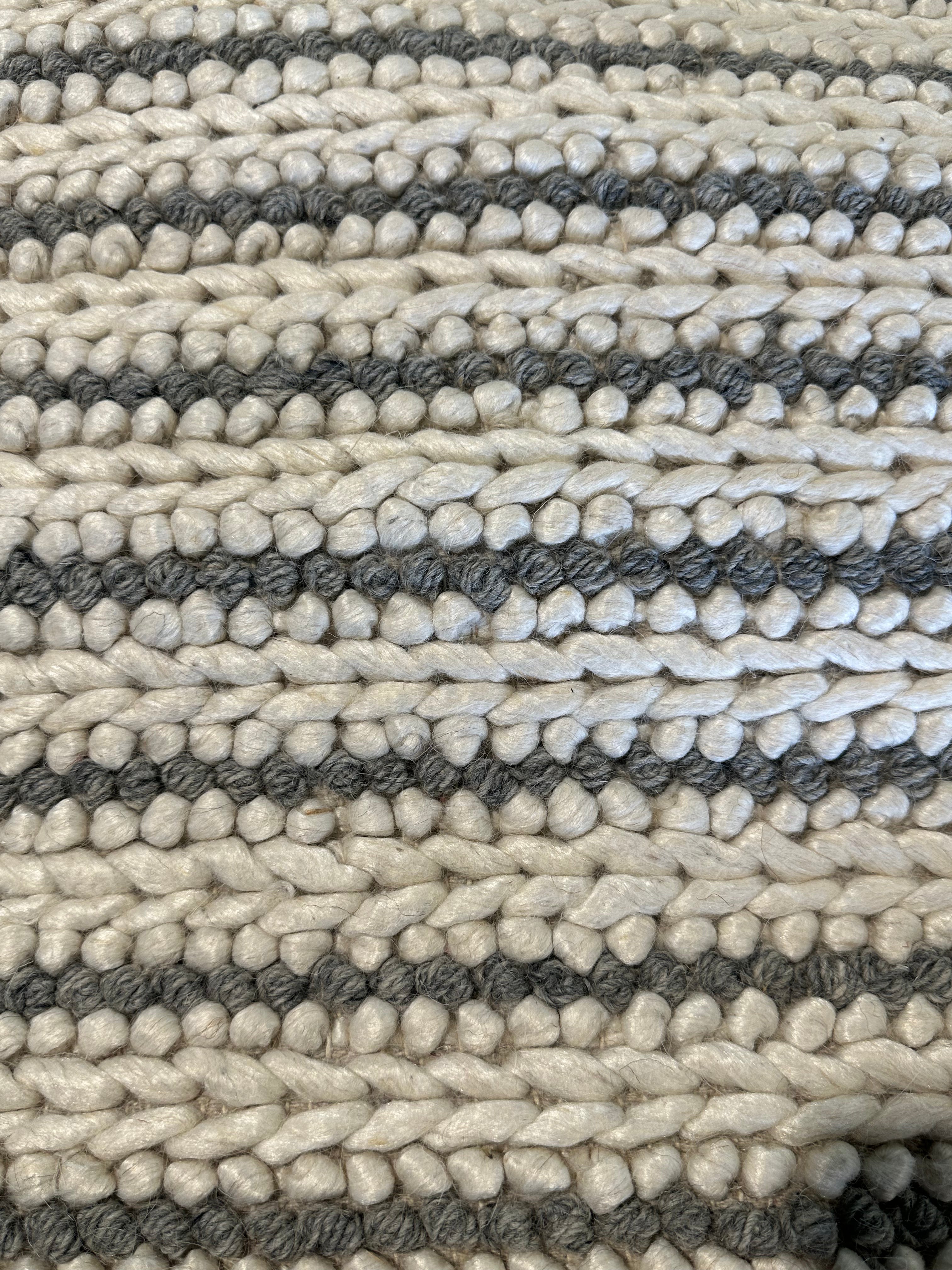 George Oscar "Gob" Bluth II  8x10 Ivory and Grey Handwoven Rug