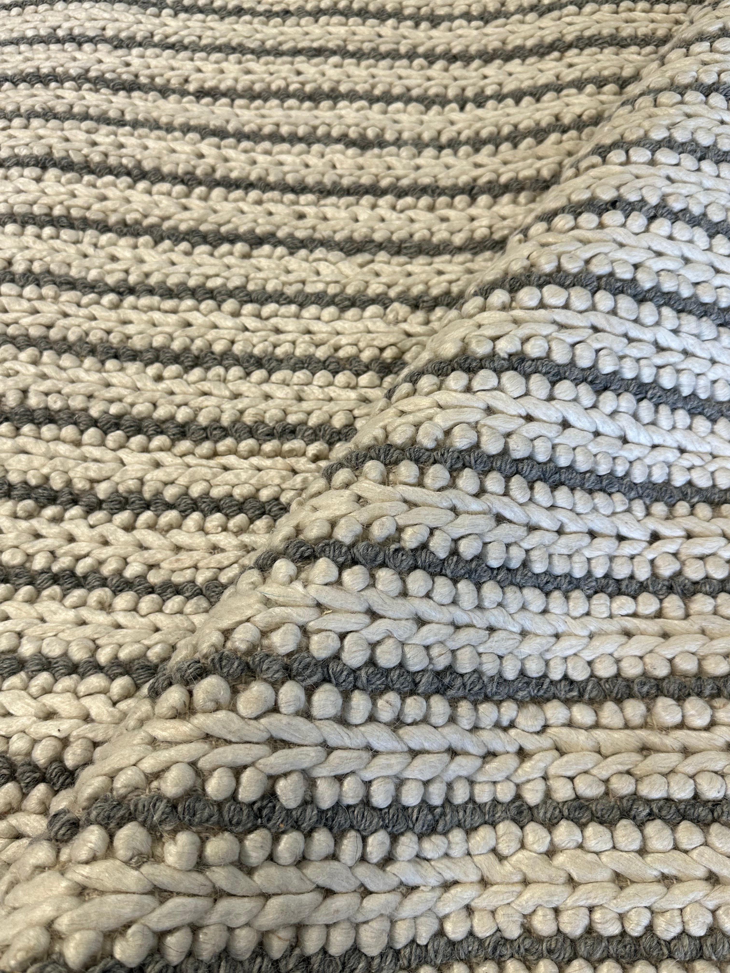 George Oscar "Gob" Bluth II  8x10 Ivory and Grey Handwoven Rug