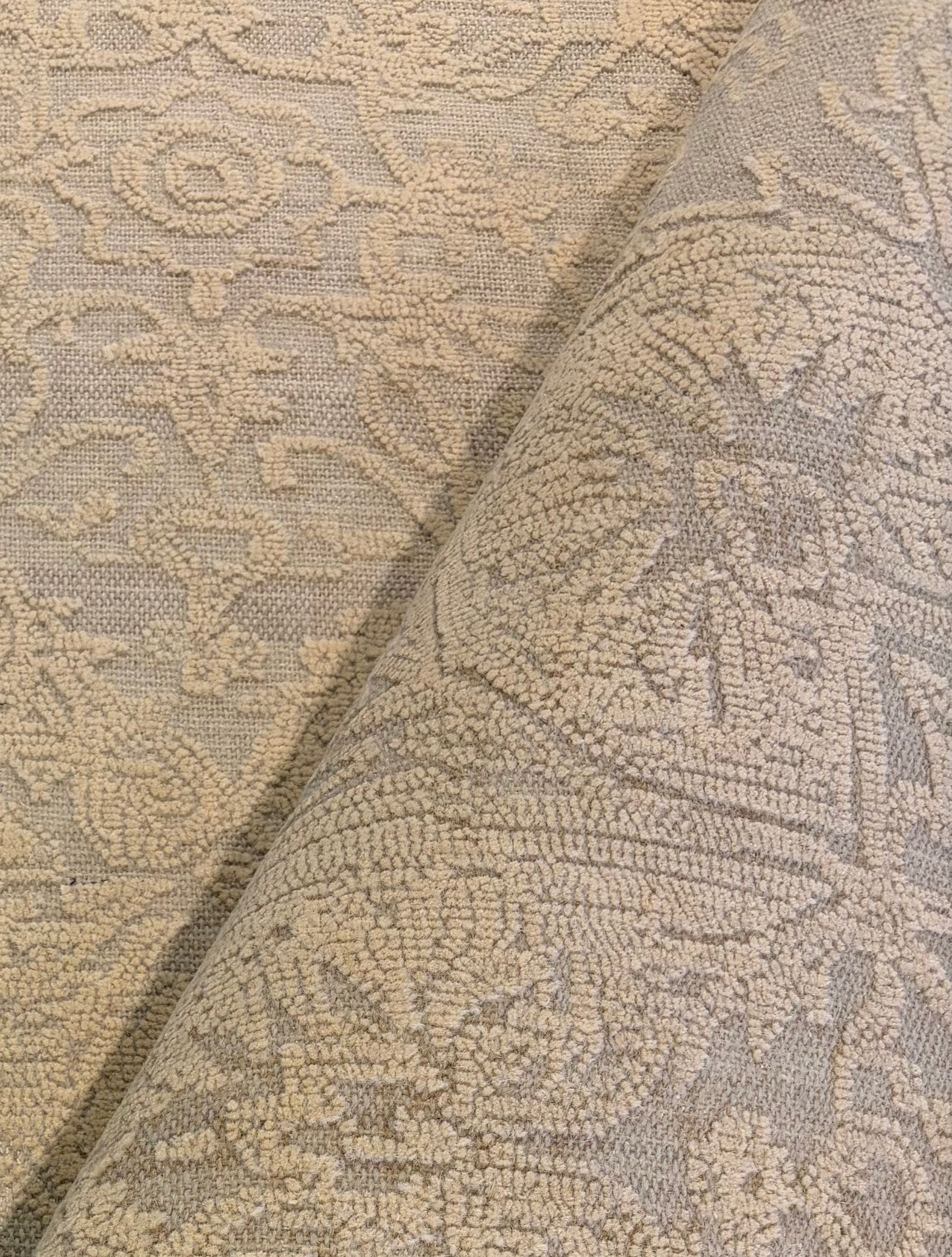 Shane Sweet 8x10 Hand-Tufted Beige Jacquard