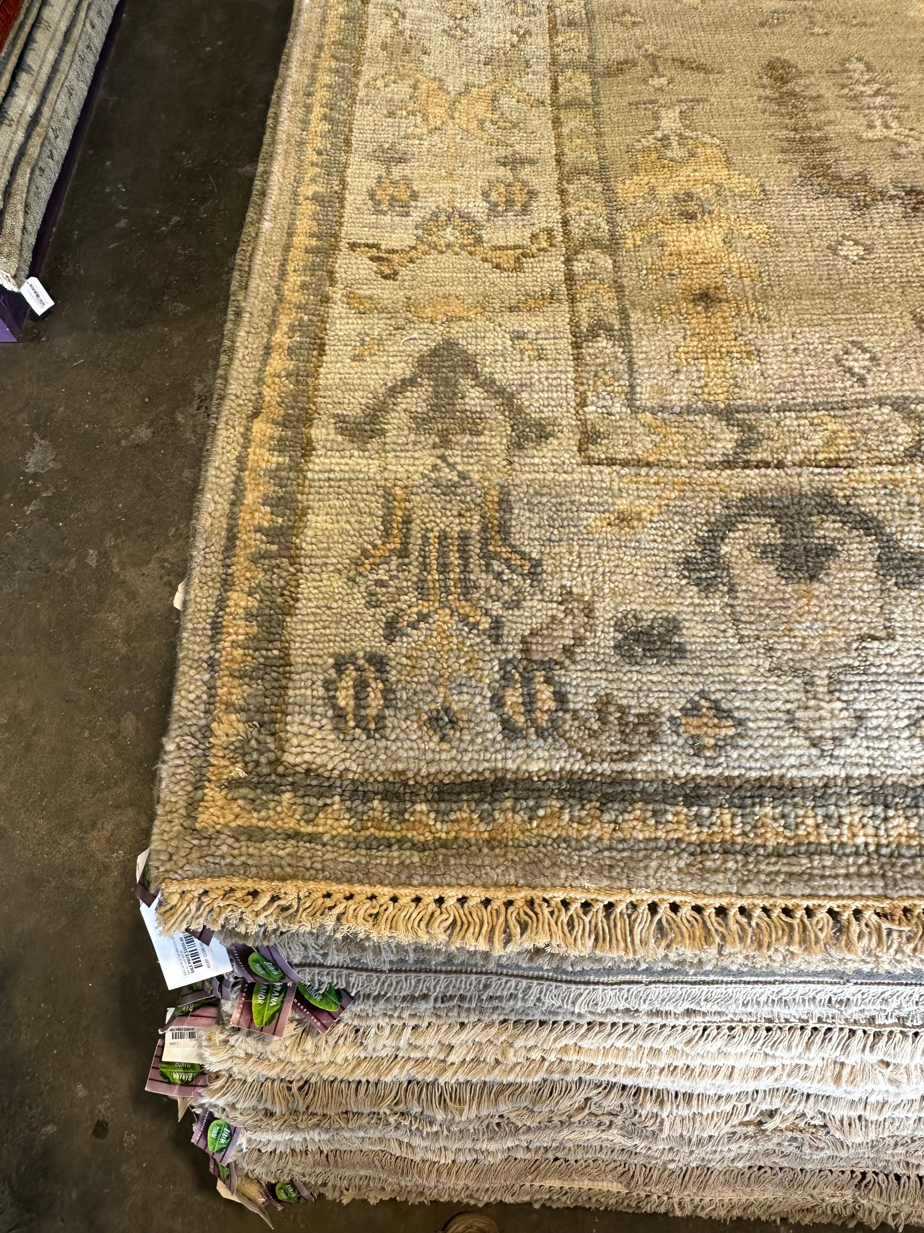 Meredith Ellis 8x10 Grey and Tan Hand-Knotted Oushak Rug
