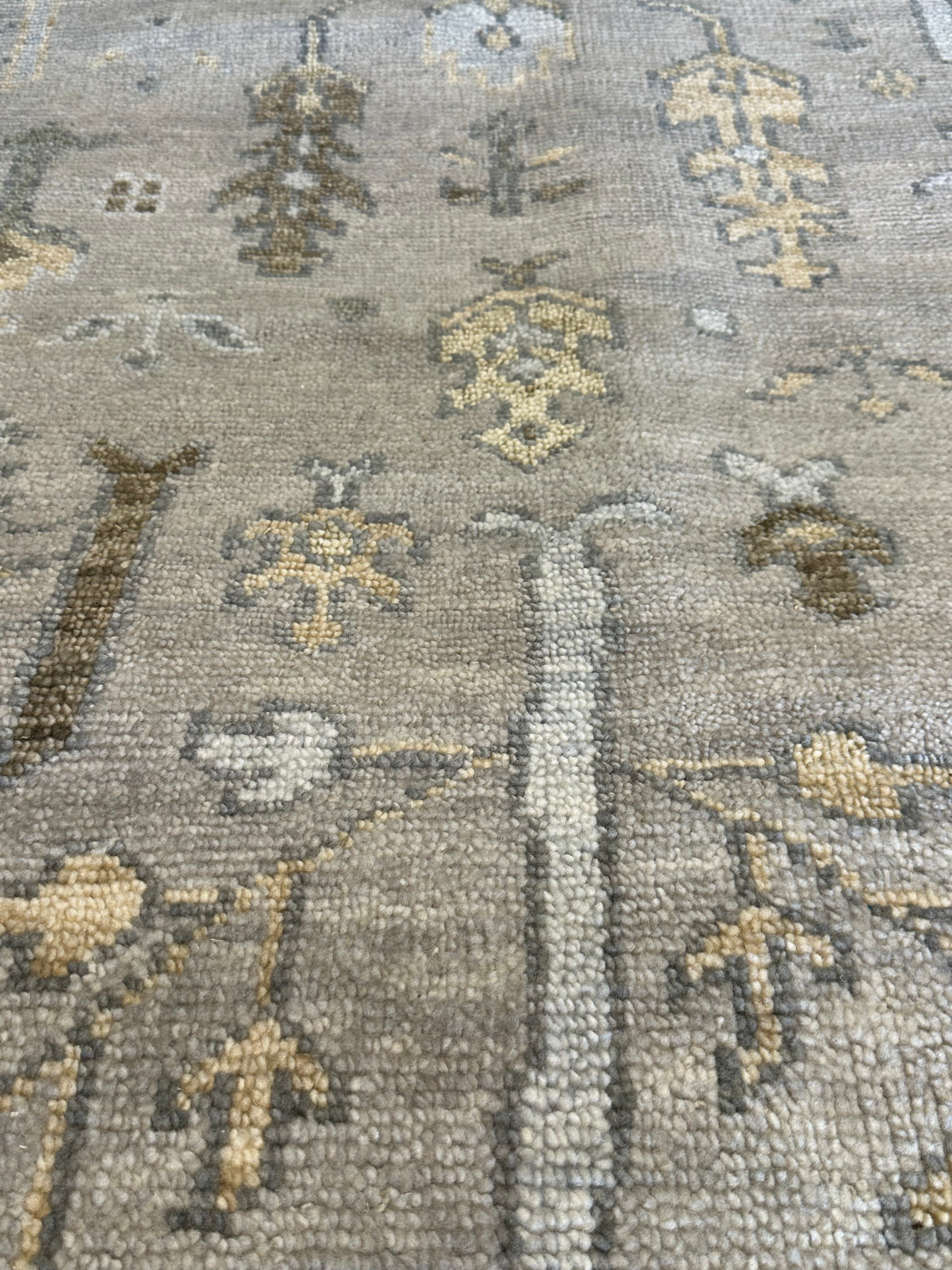 Meredith Ellis 8x10 Grey and Tan Hand-Knotted Oushak Rug