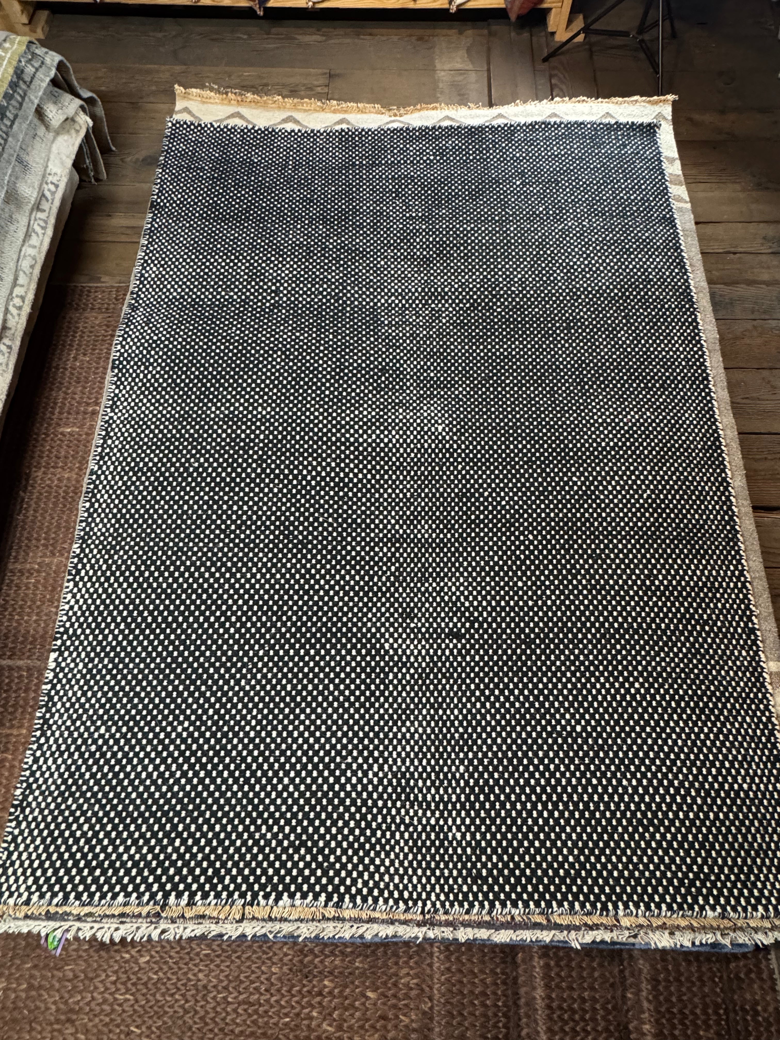 Max 5.3x7.6 Handwoven Durrie Rug (Multiple Colors)