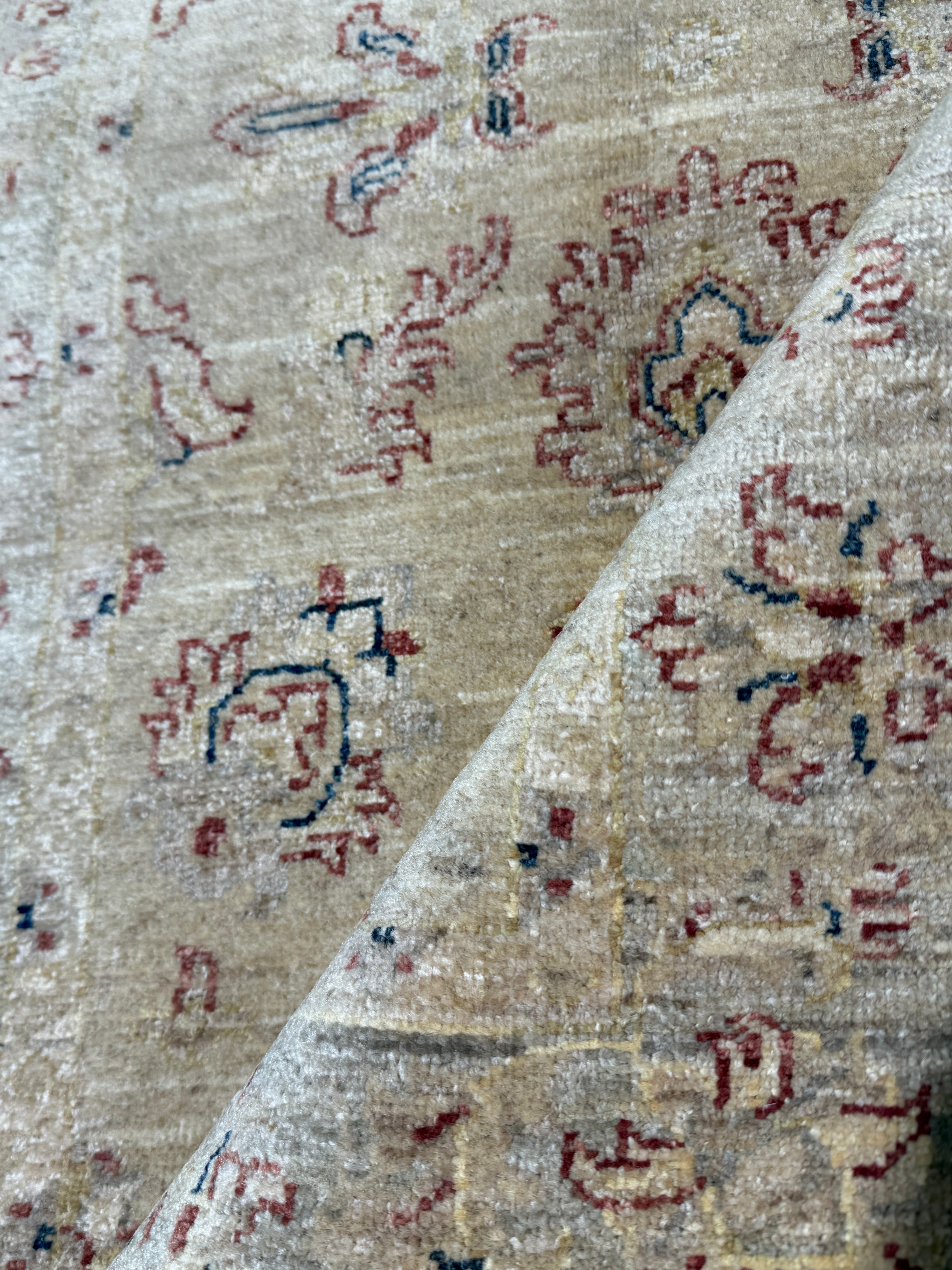 Meg Rose 2.9x8.3 Cream Afghani Ziegler Runner