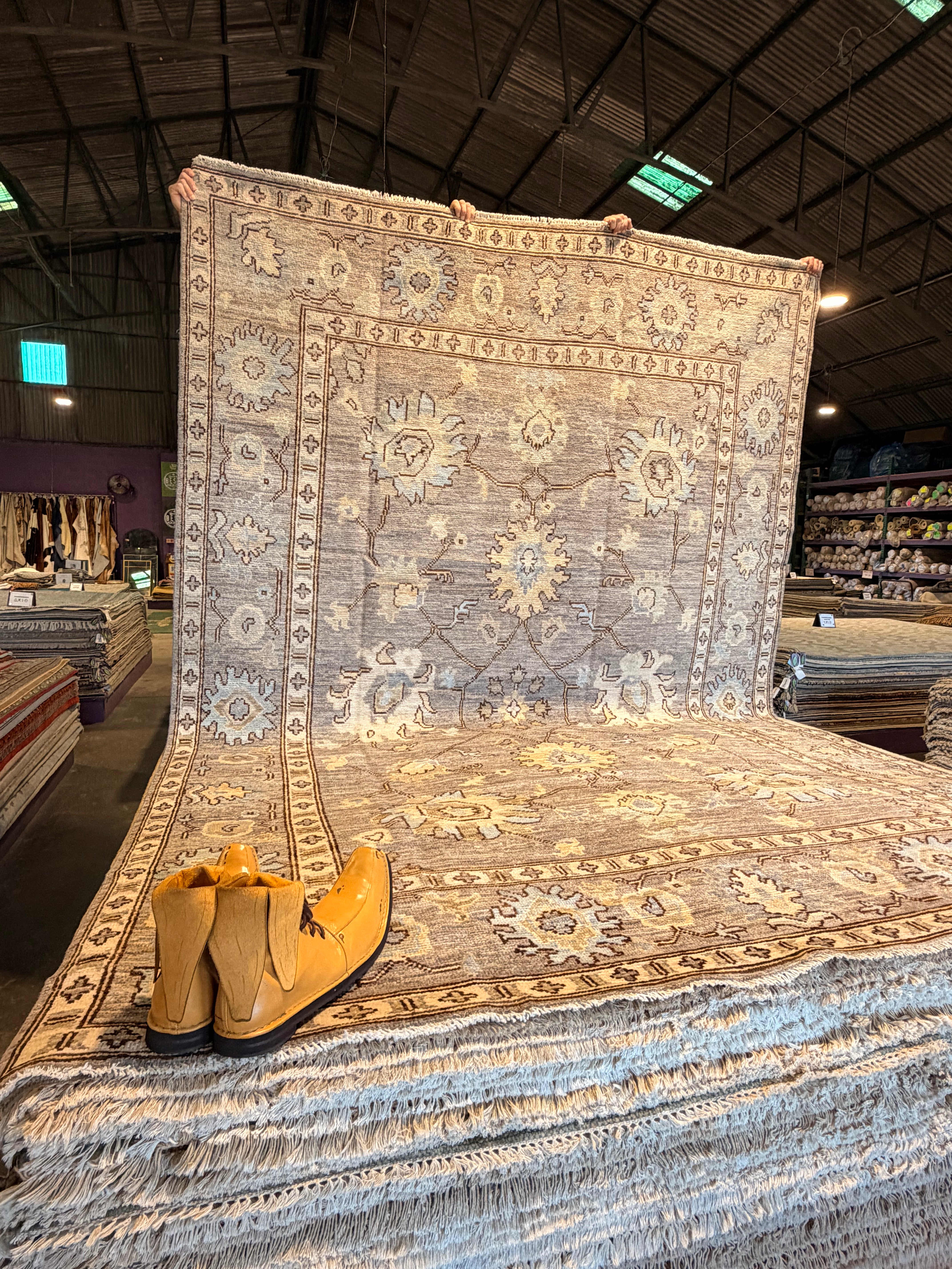 Tulip Weinstock 7.4x10.7 Grey and Blue Hand-Knotted Oushak