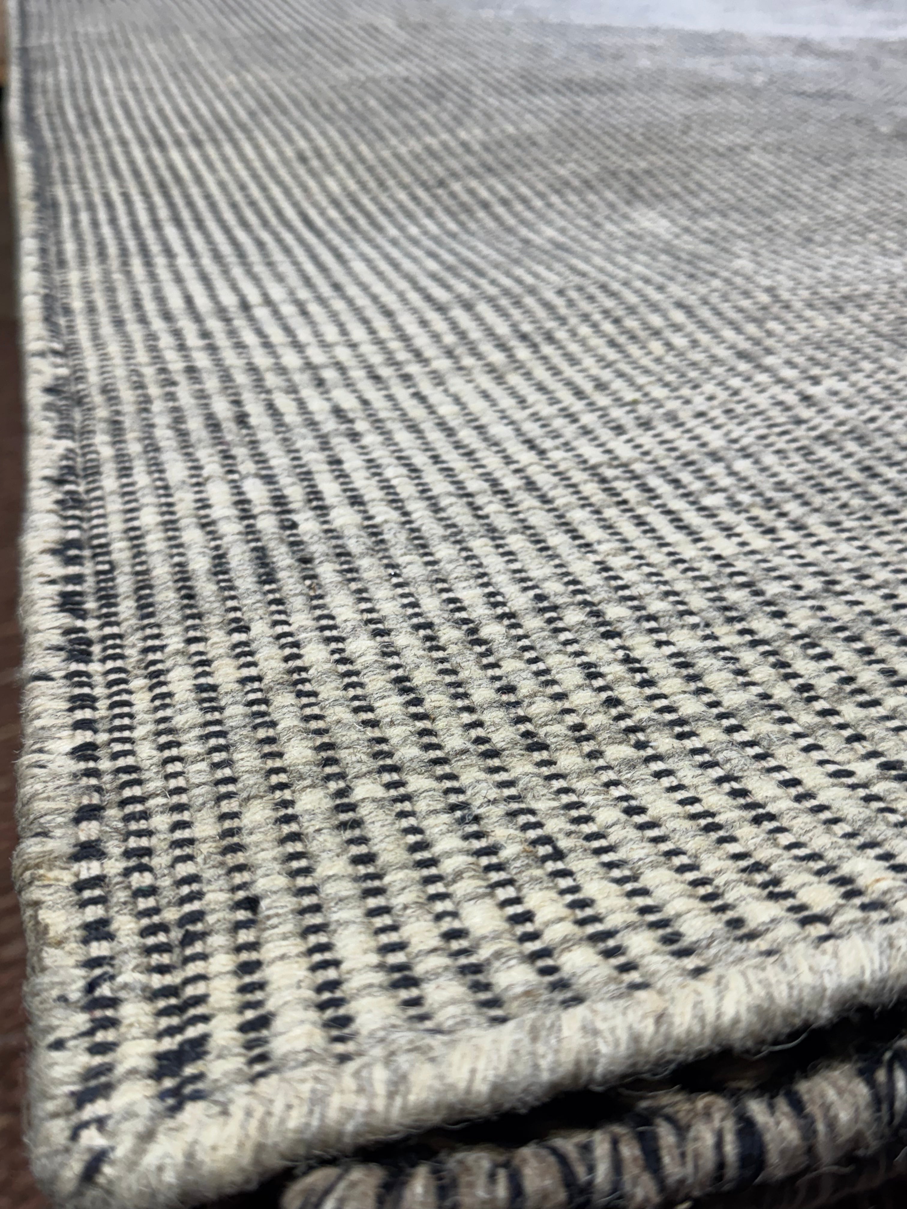 Domenick 5.3x7.6 Grey Handwoven Durrie Rug