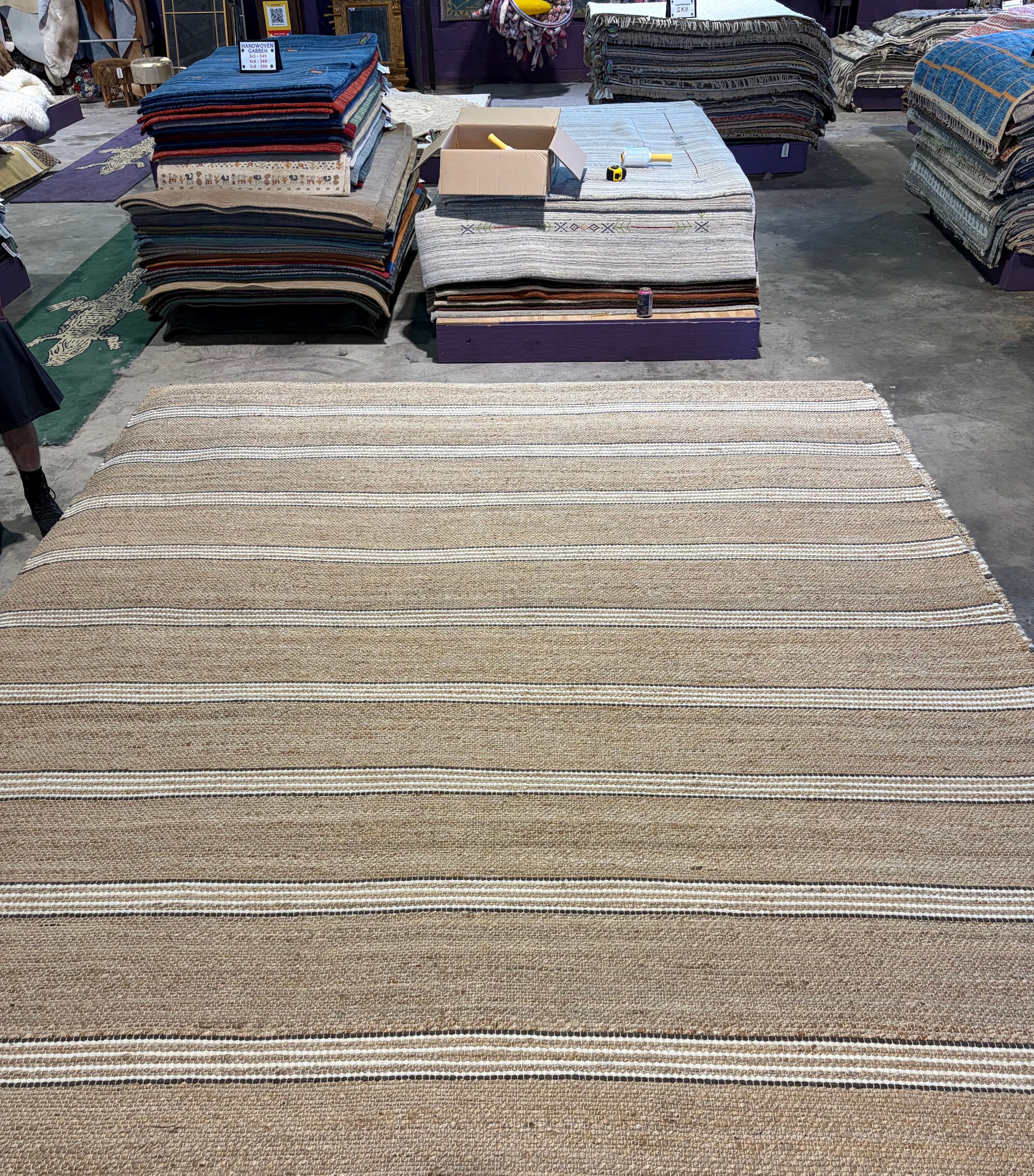 Count Basie Handwoven Striped Natural Jute Rug (Multiple Sizes)