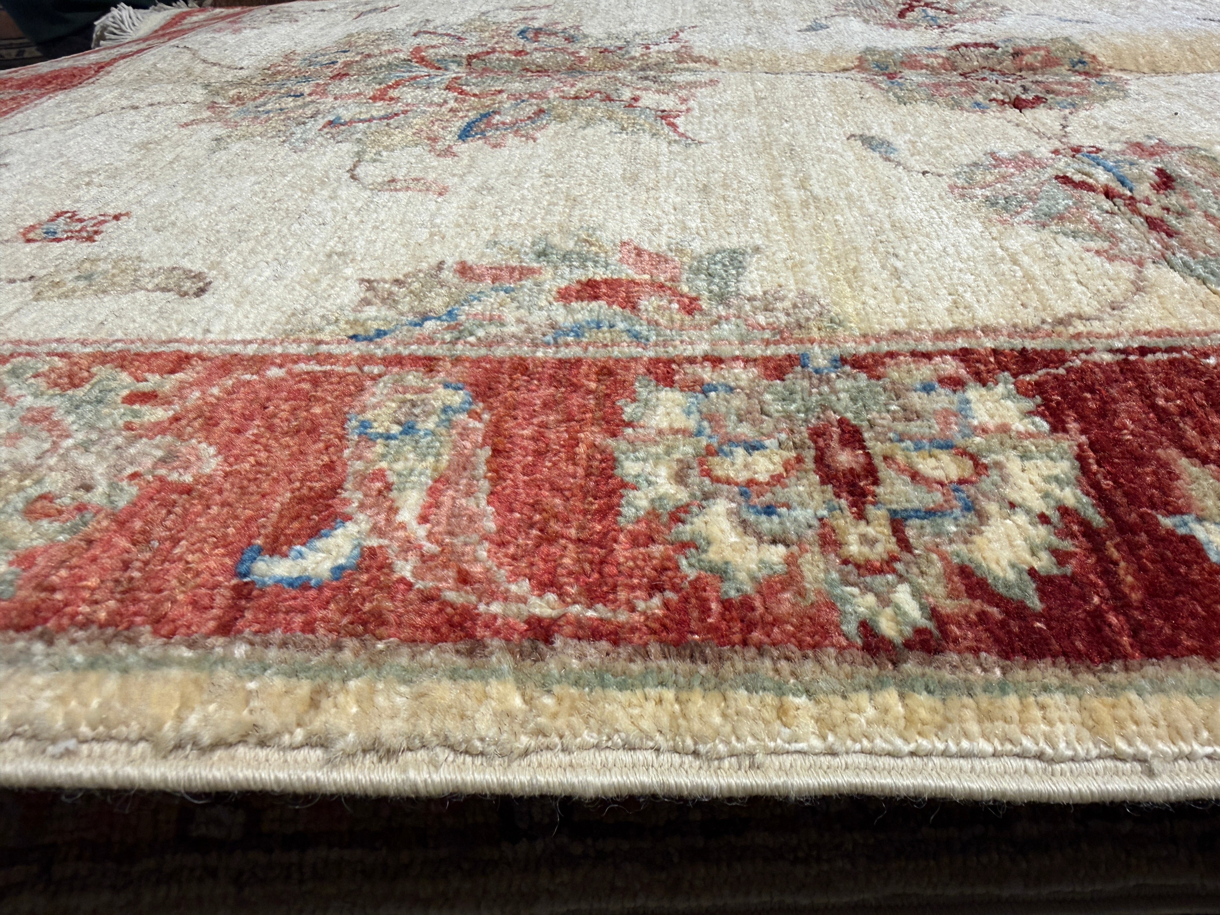 Katherine Kelly 2.8x4.1 Cream and Red Afghani Ziegler Rug