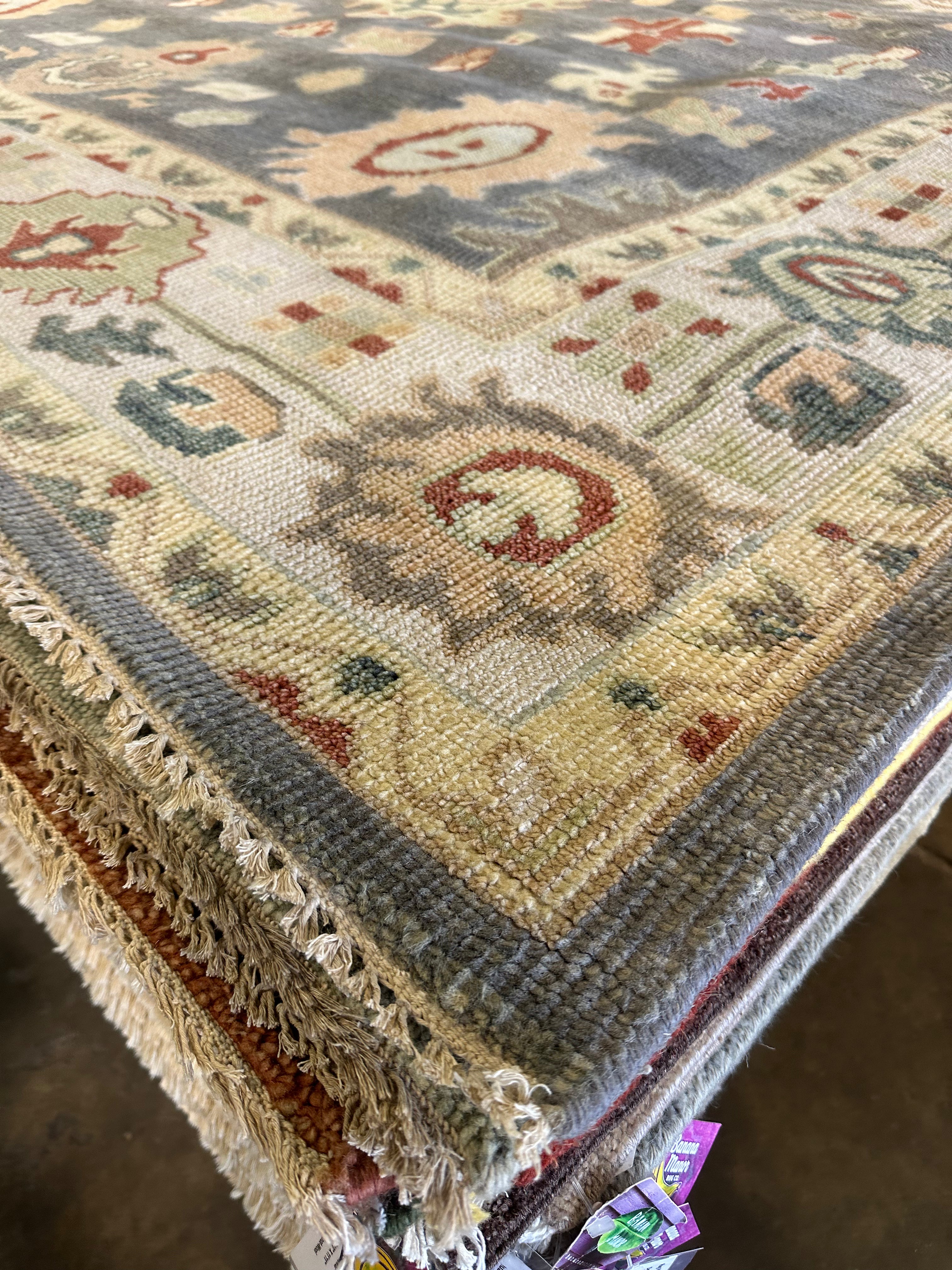 Caroline James 9x11.9 Multi Color Hand-Knotted Oushak Rug