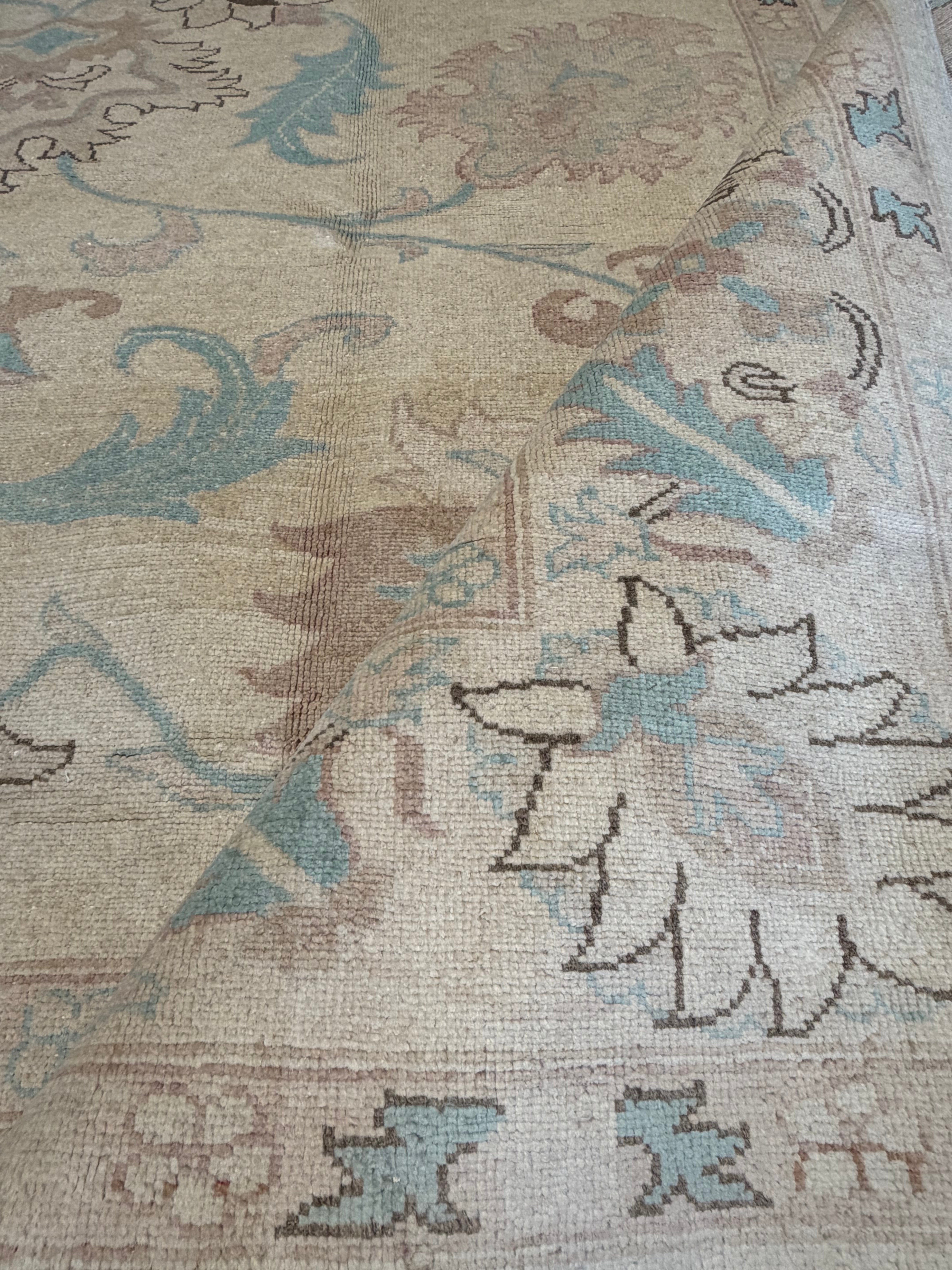 Stephanie McGee 7.2x9.8 Beige and Blue Whitewashed Hand-Knotted Oushak