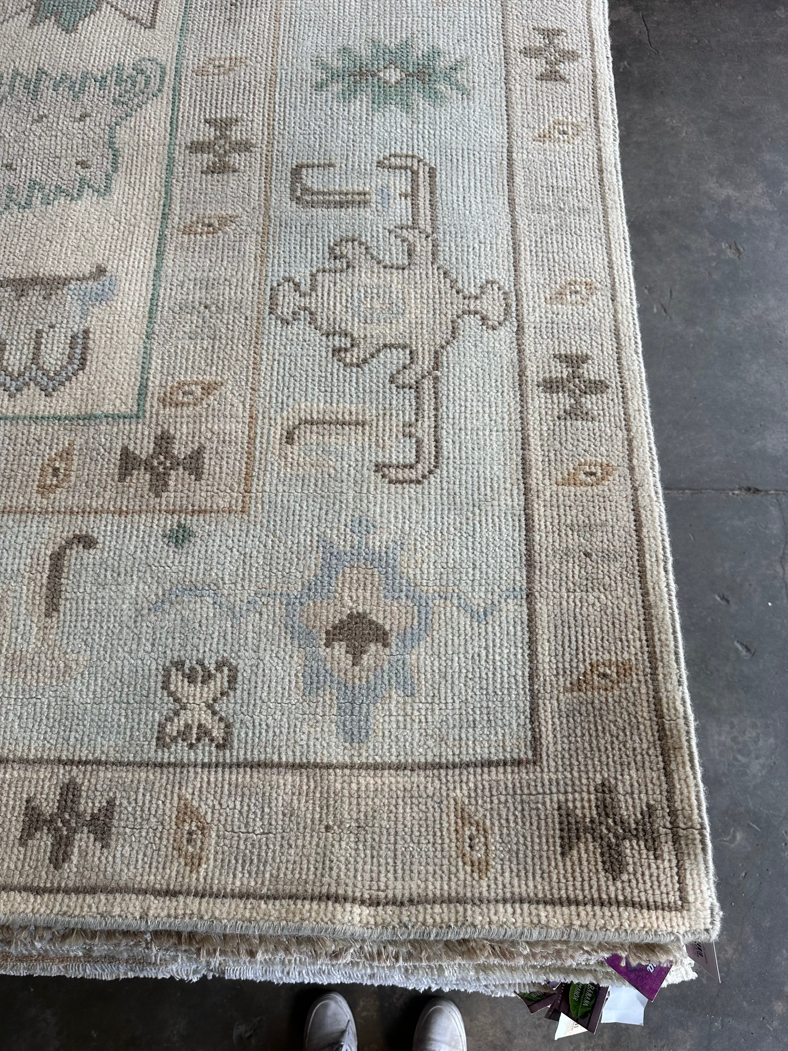 Isabella Moll 9x12 Beige Hand-Knotted Oushak Rug