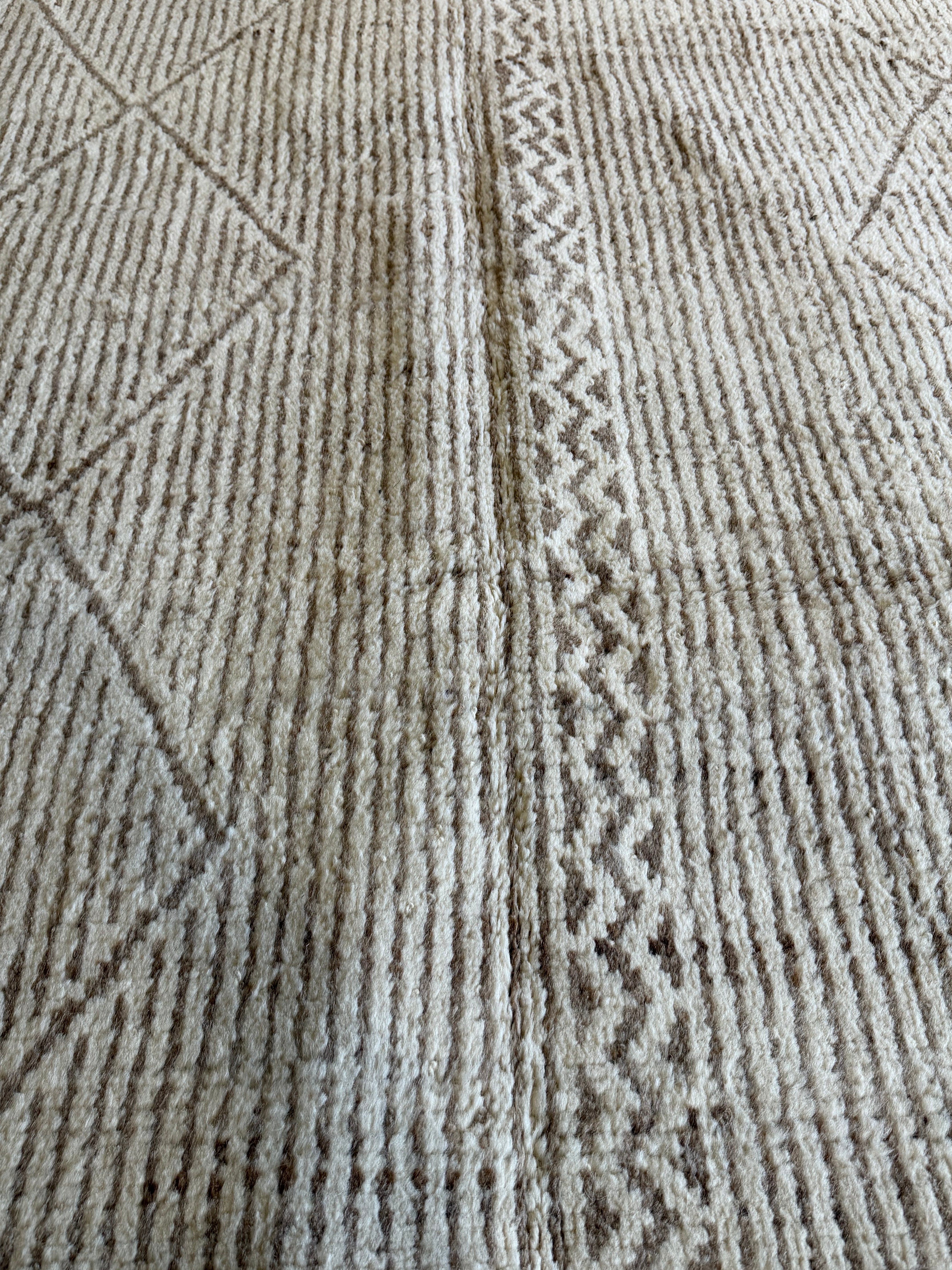 Cristina Gibson 6.5x10.3 Cream and Brown Hand-Knotted Afghani Moroccan Style Rug