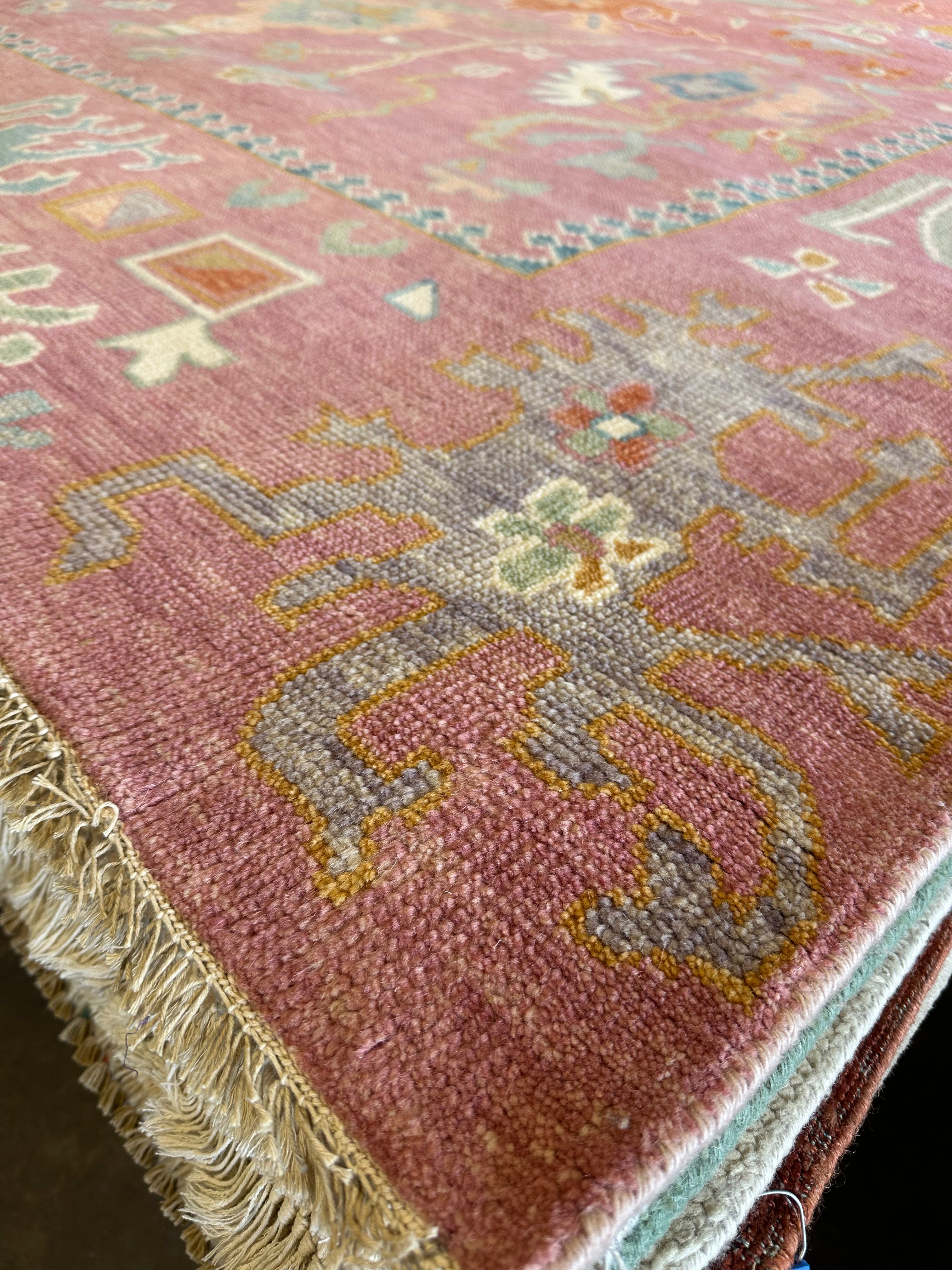 Dakota Fanning 9x12 Pink Hand-Knotted Oushak Rug