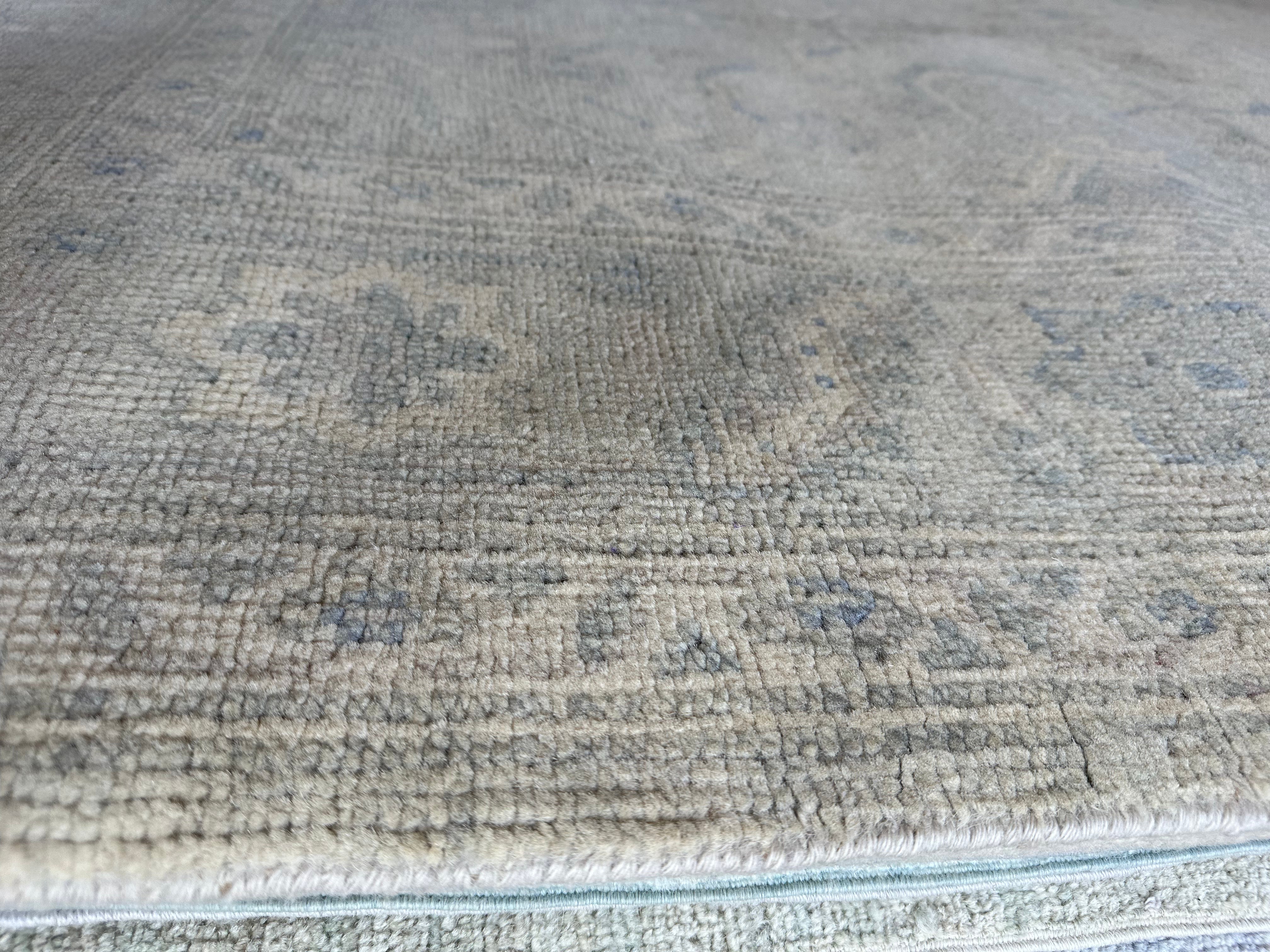Stacy Murphy Gold 9x12 Grey Hand-Knotted Oushak Rug