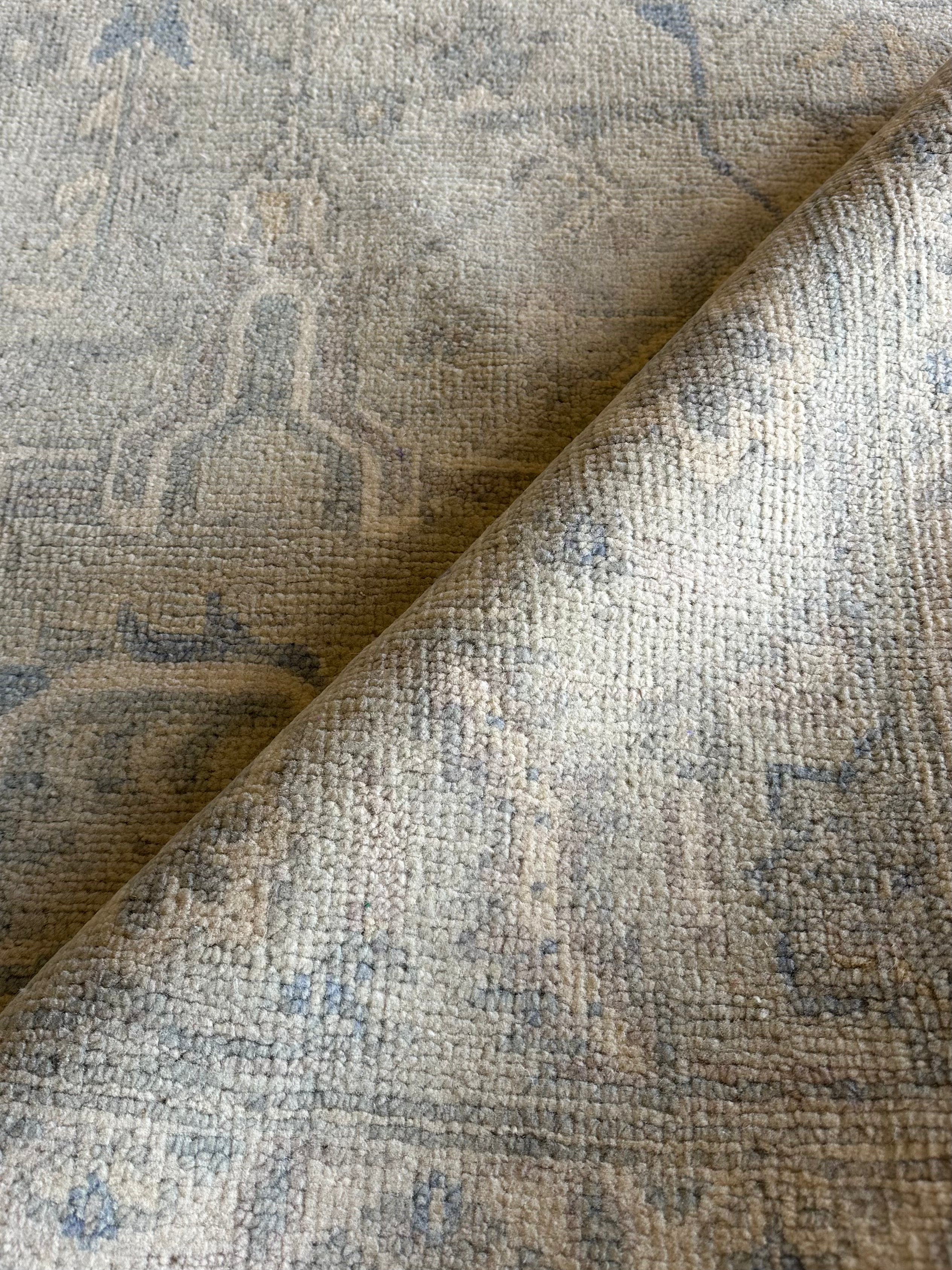 Stacy Murphy Gold 9x12 Grey Hand-Knotted Oushak Rug