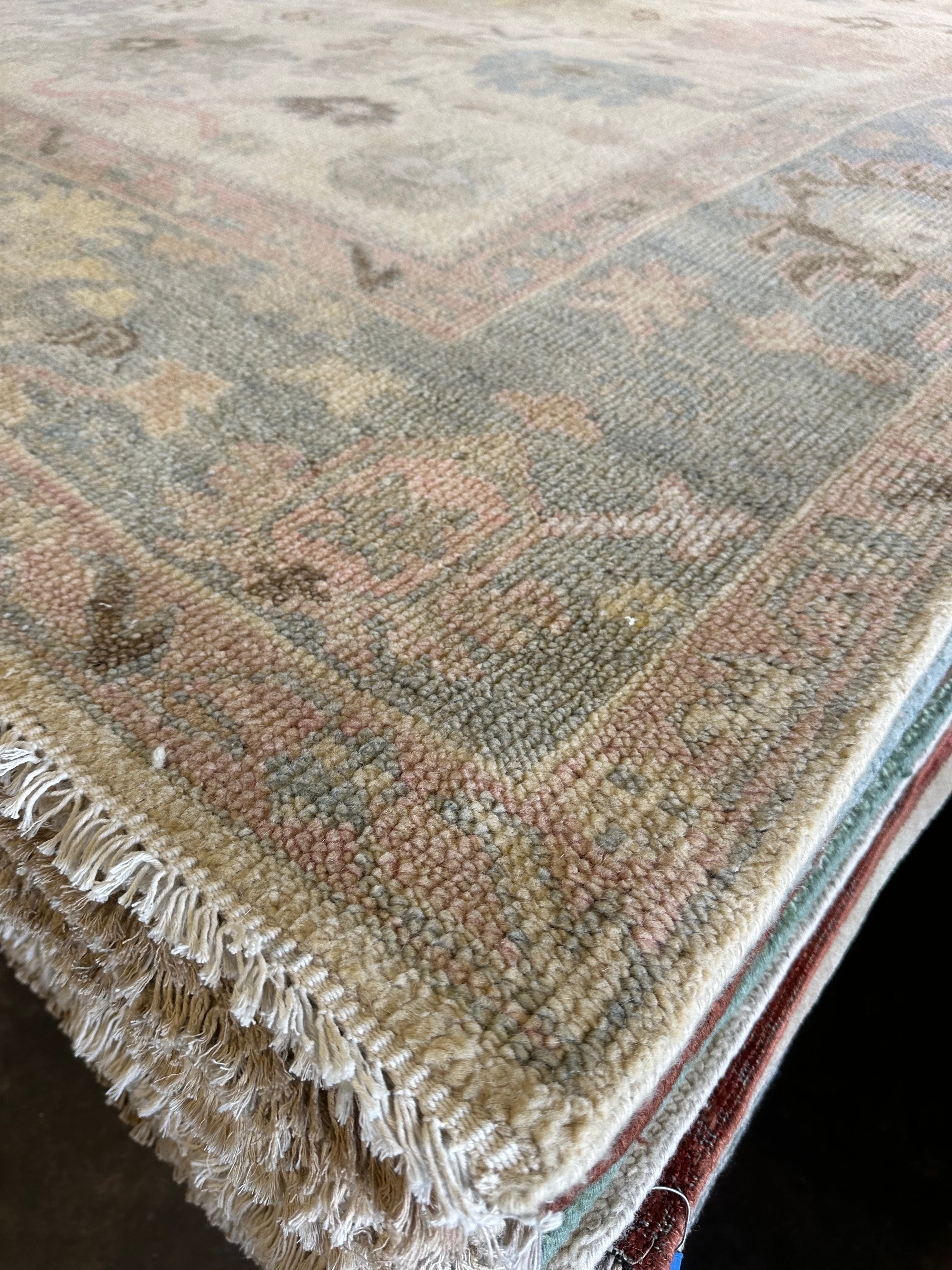 Nika King 9x12.3 Cream Hand-Knotted Oushak
