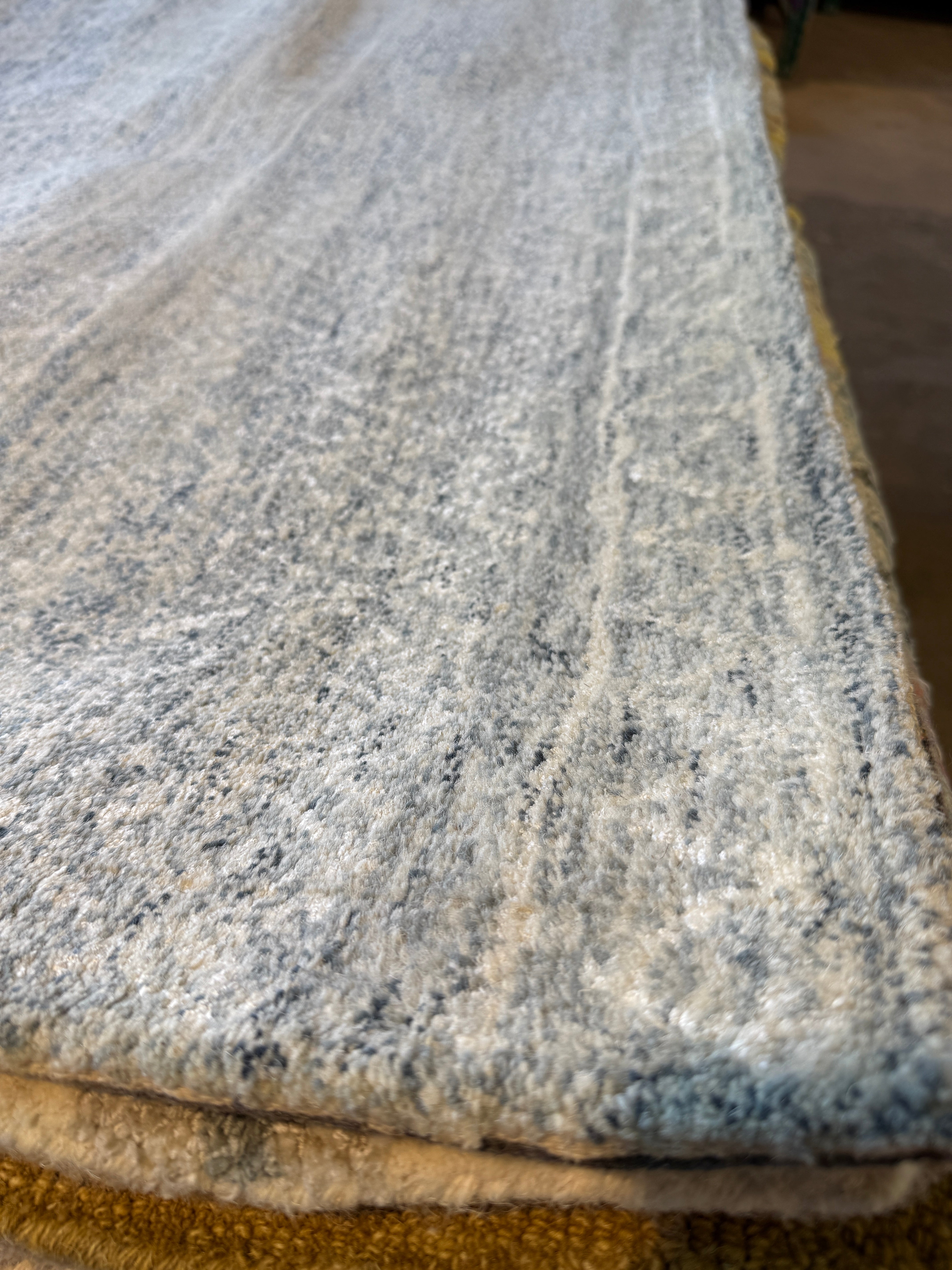 Nahan Franko 5x8 Hand-Tufted Pastel Erased