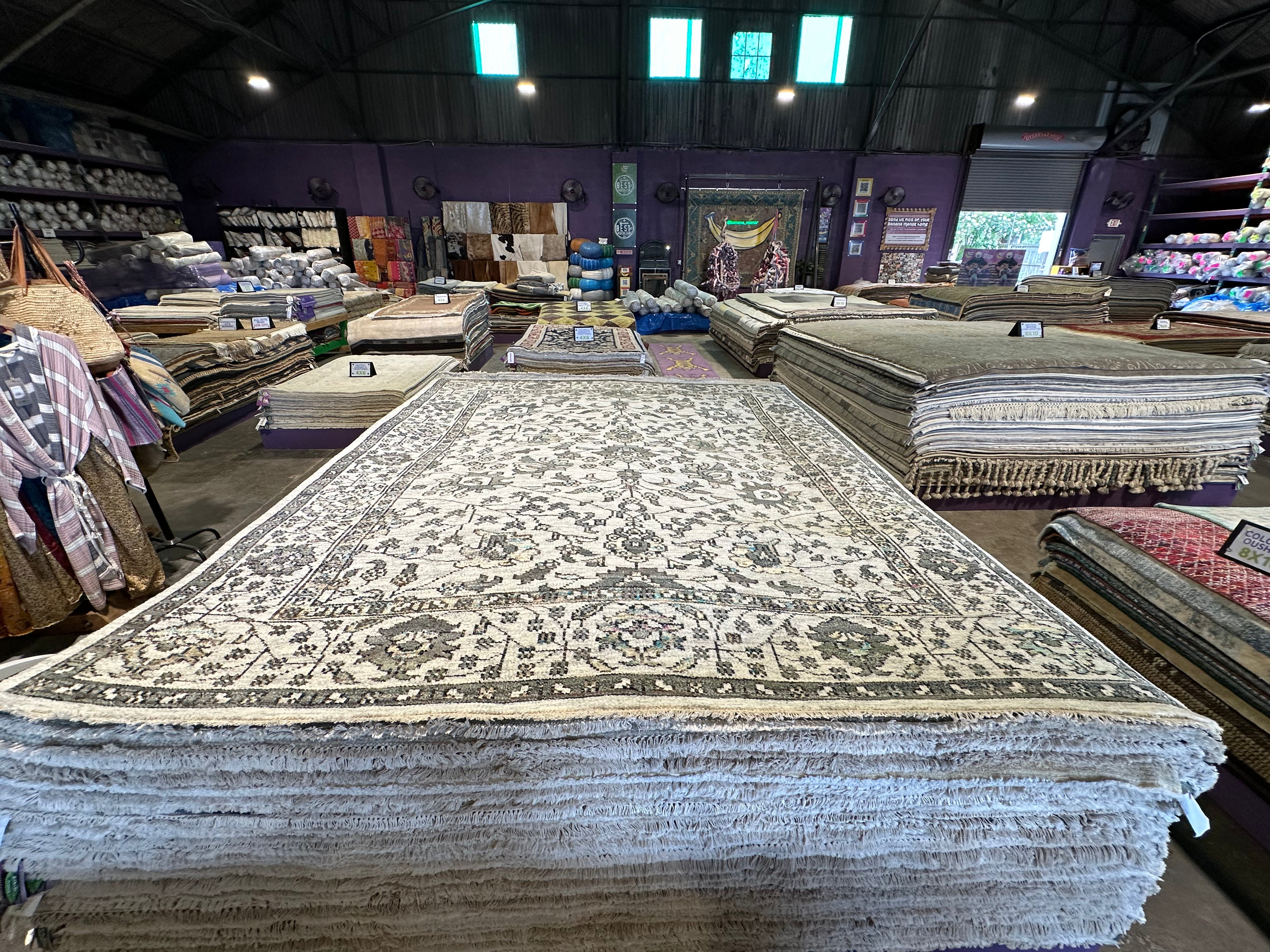 Lilli Stein 8x10 Silver Hand-Knotted Oushak Rug