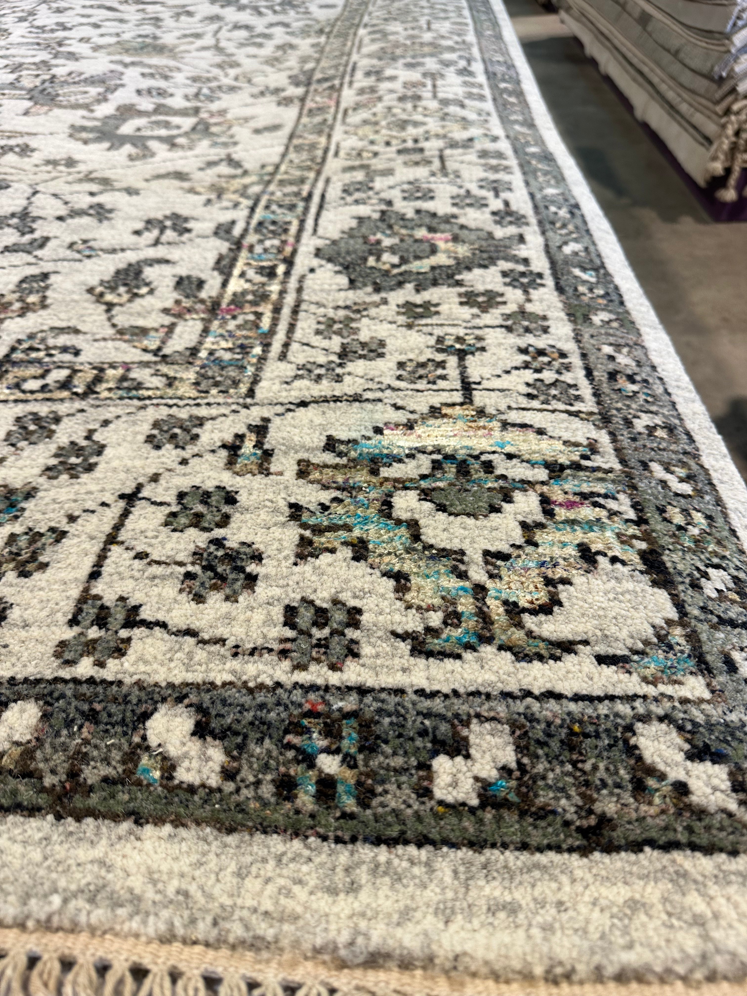Lilli Stein 8x10 Silver Hand-Knotted Oushak Rug