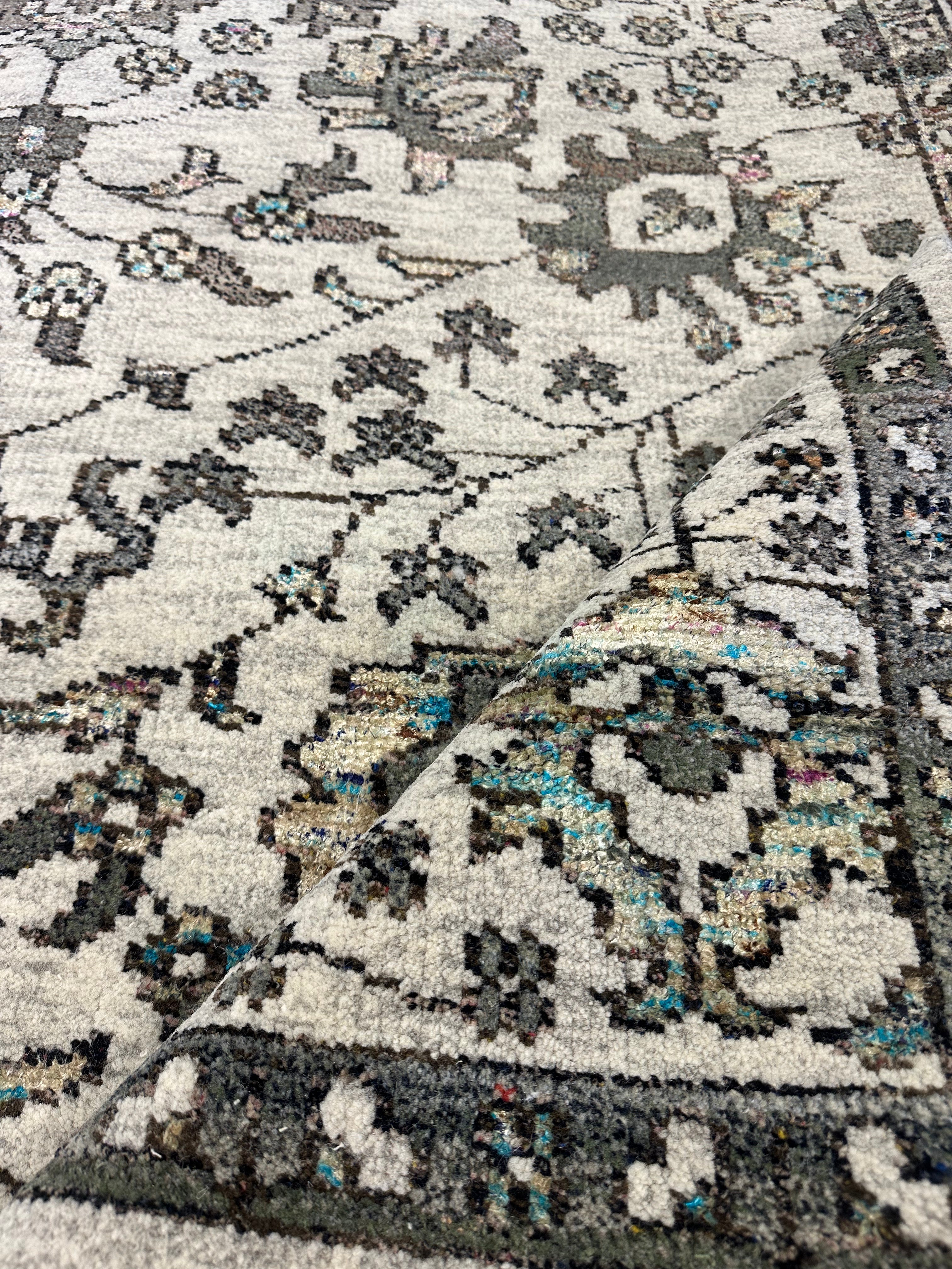 Lilli Stein 8x10 Silver Hand-Knotted Oushak Rug