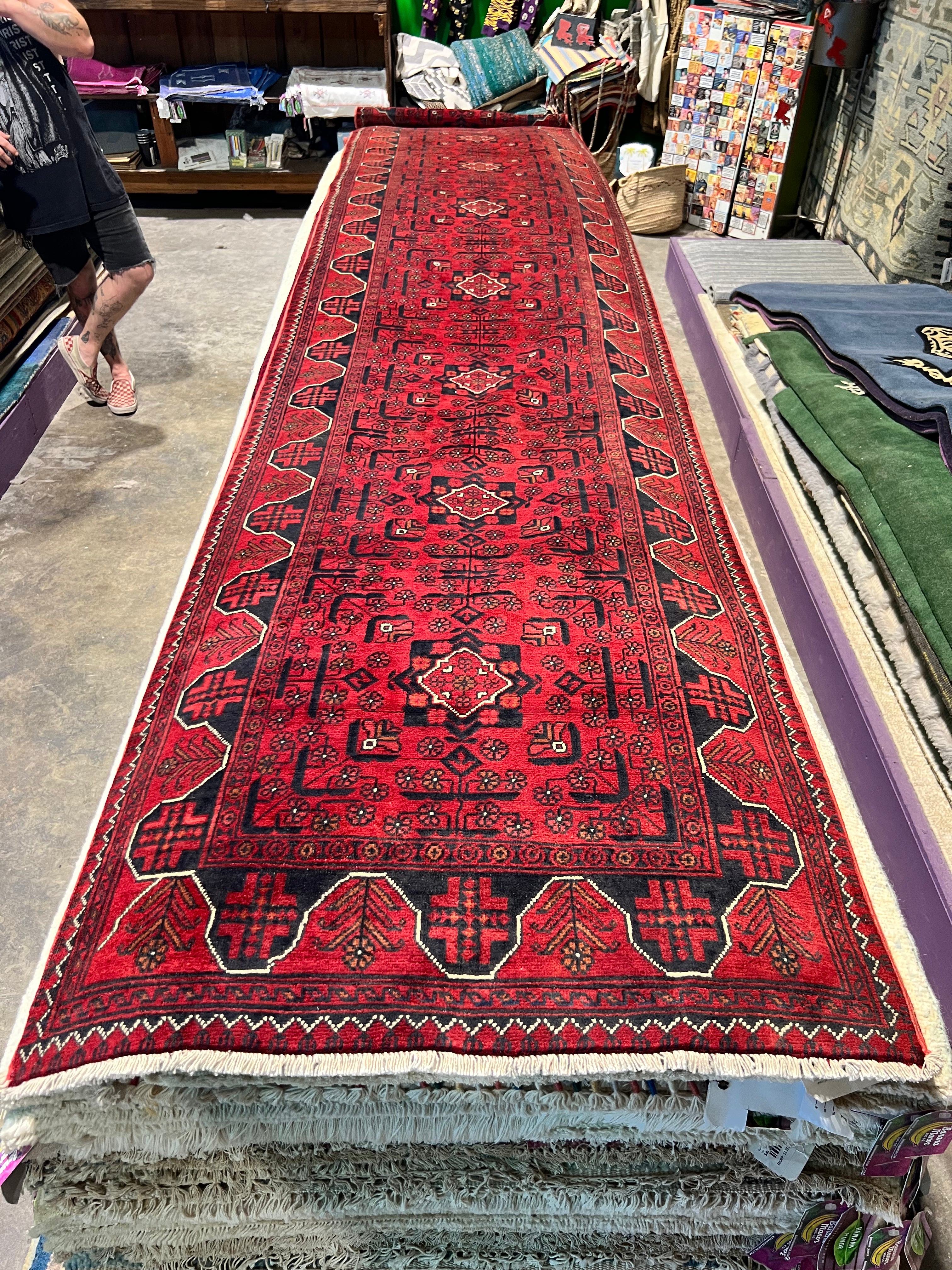 Elise Avellan 2.7x26 COLOR Afghani Khamyab Runner