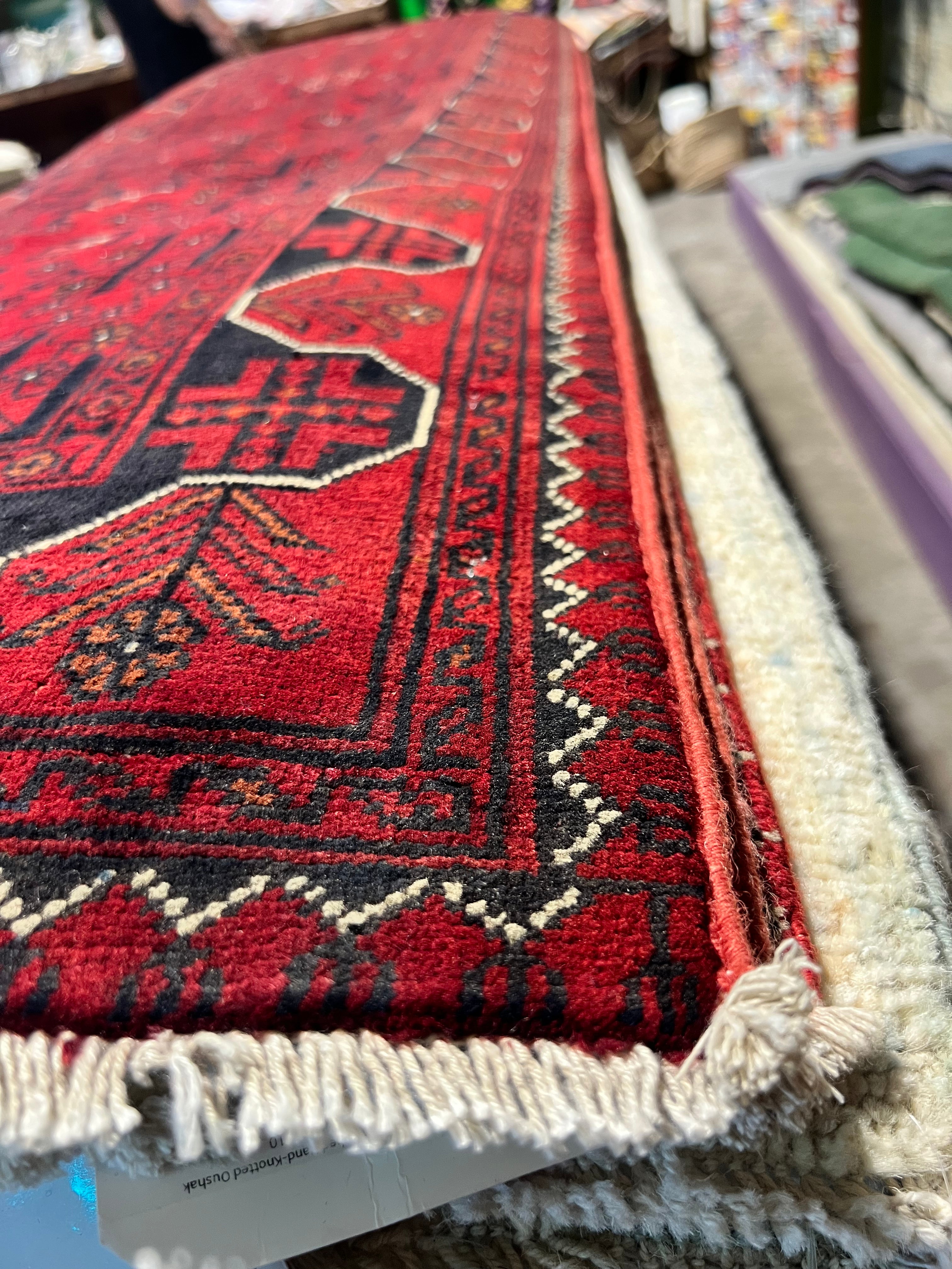 Elise Avellan 2.7x26 COLOR Afghani Khamyab Runner