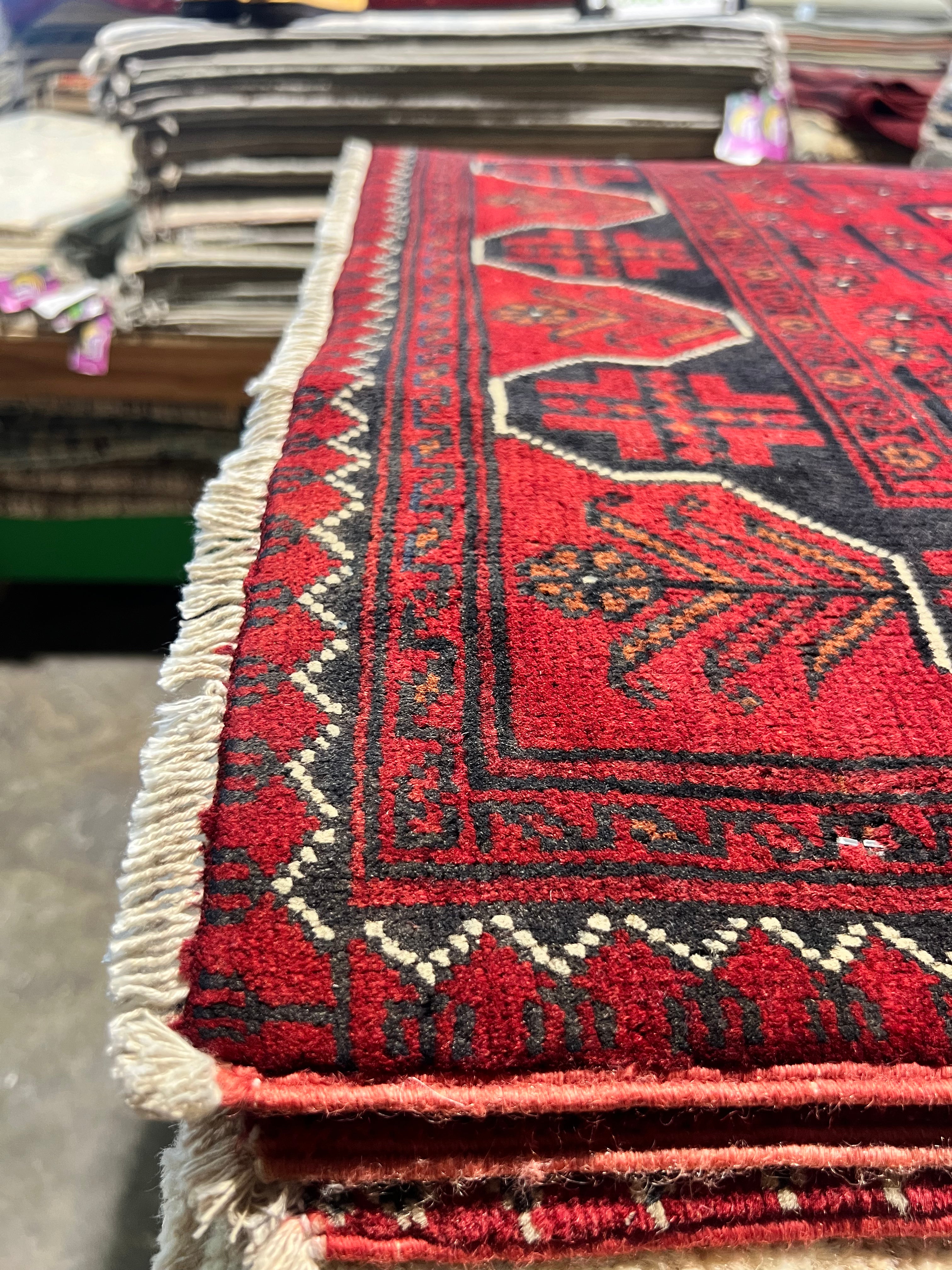 Elise Avellan 2.7x26 COLOR Afghani Khamyab Runner