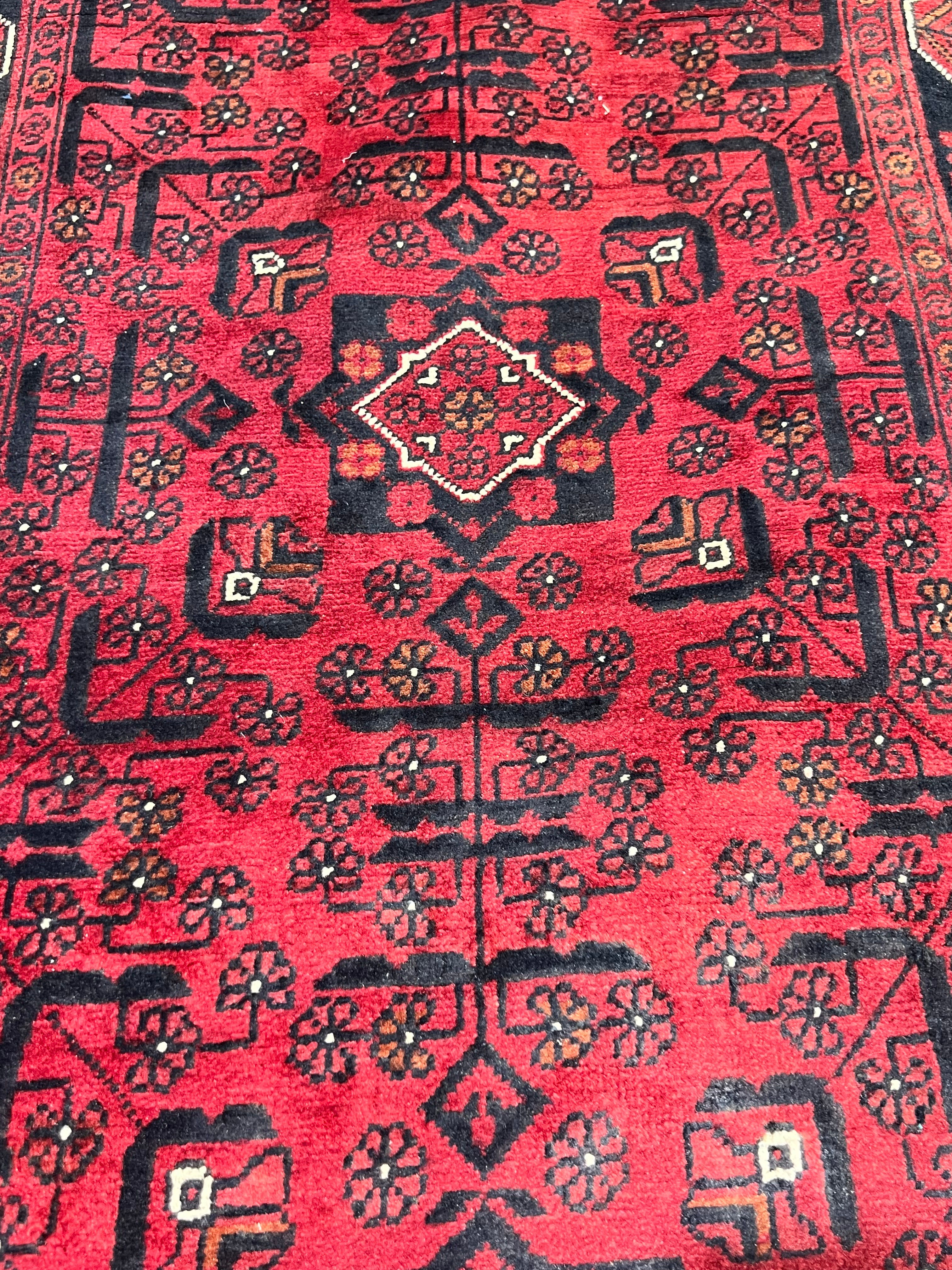 Elise Avellan 2.7x26 COLOR Afghani Khamyab Runner