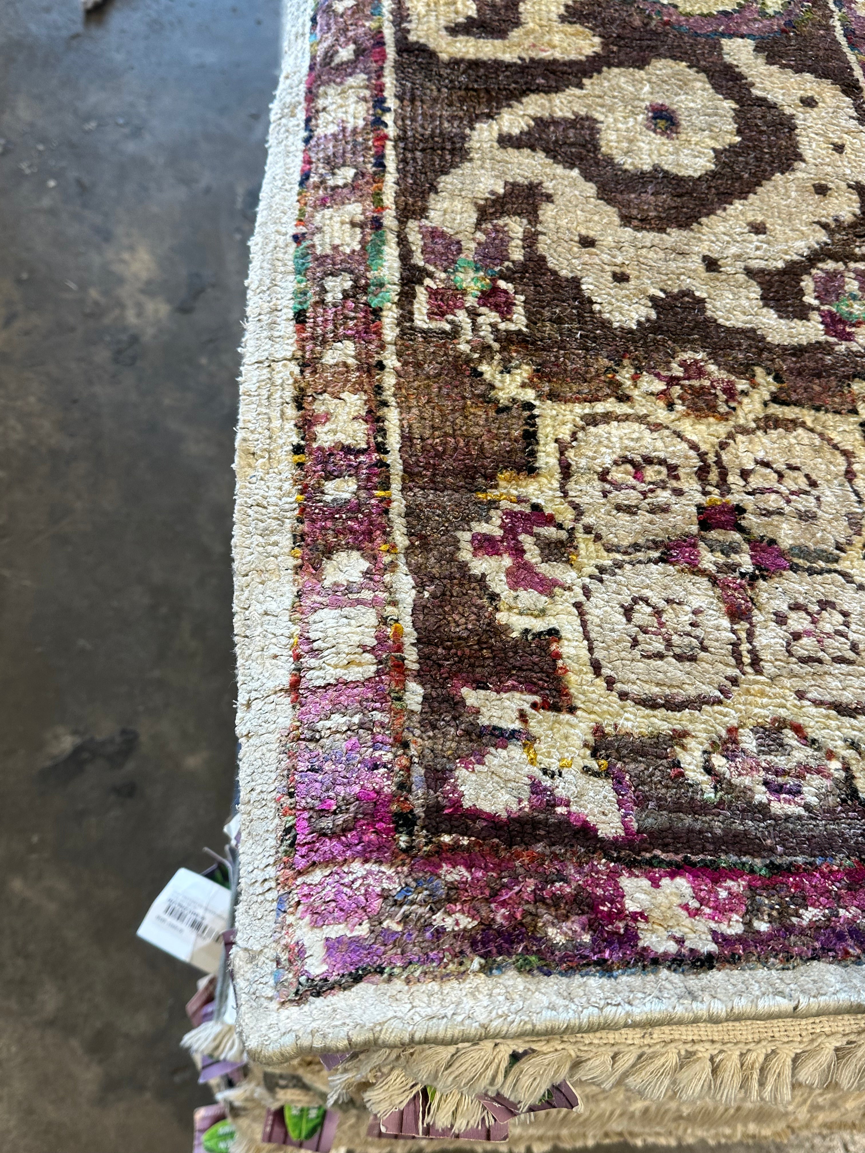 Trixie Kole 8x10 Beige Hand-Knotted Kashan Rug