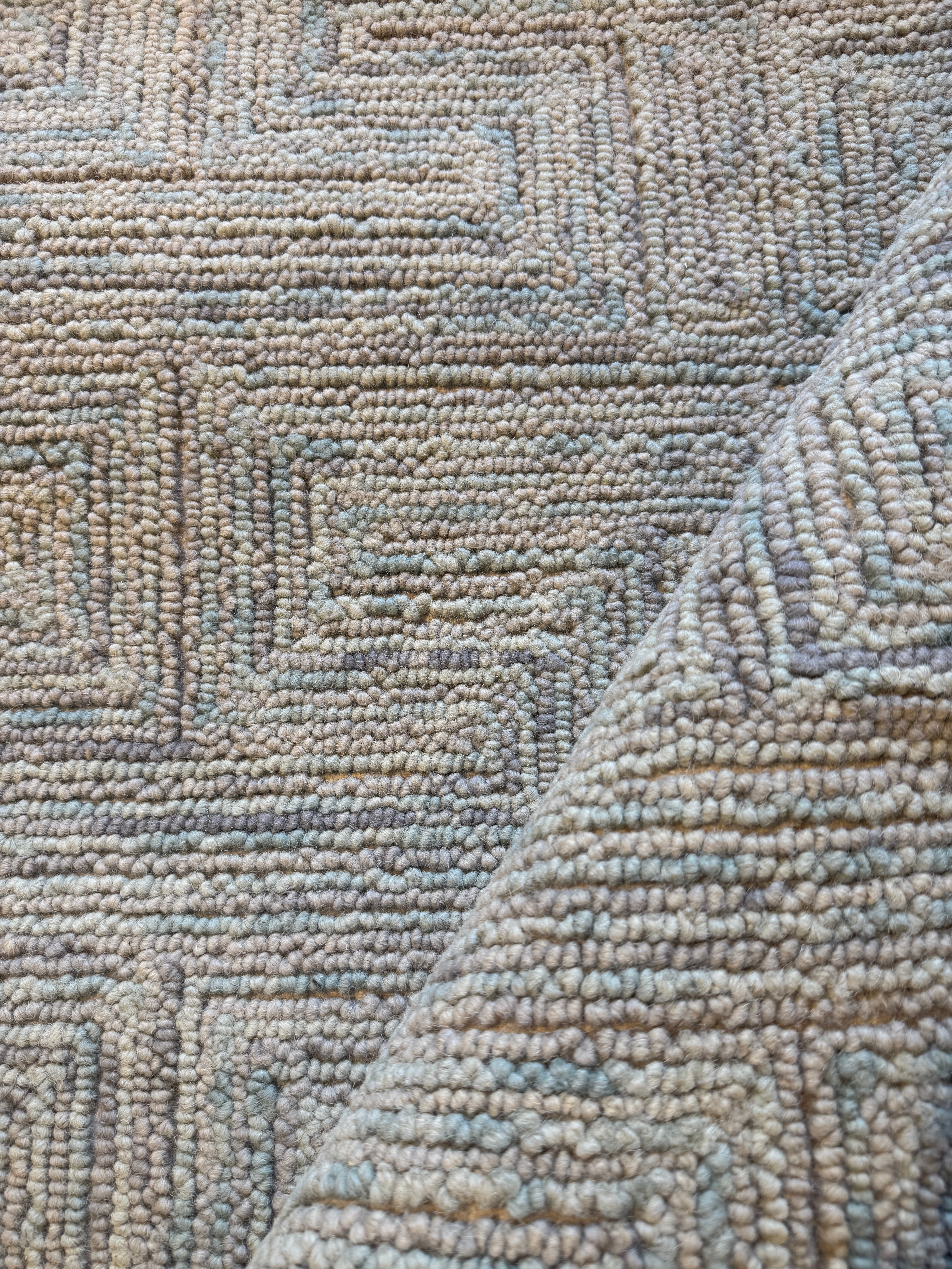 Sundown 5x7.6 Hand-Tufted Rug (Multiple Colors Available) CLEARANCE