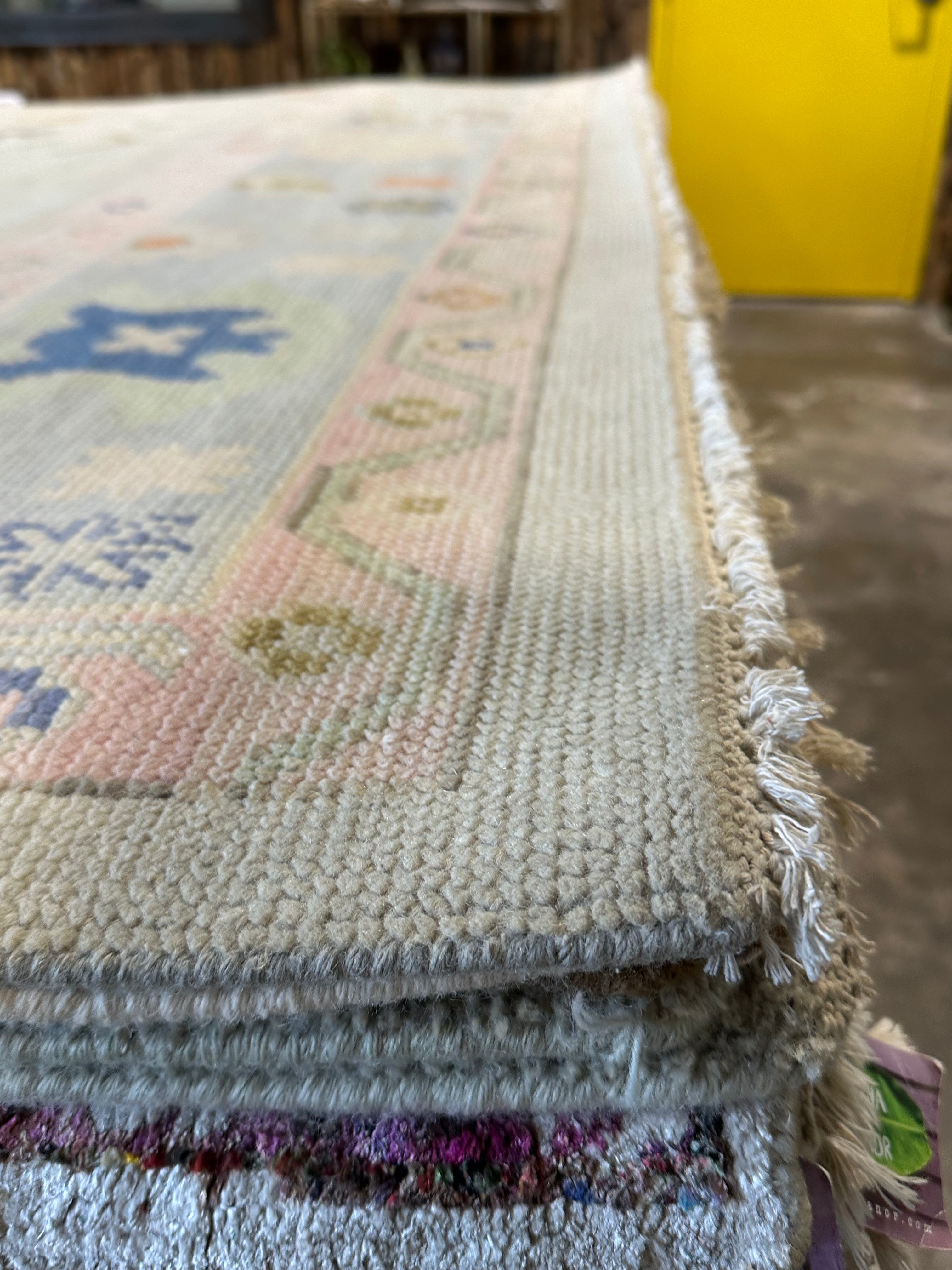 Kathryn Bach 8x10 Multi Color Hand-Knotted Oushak Rug