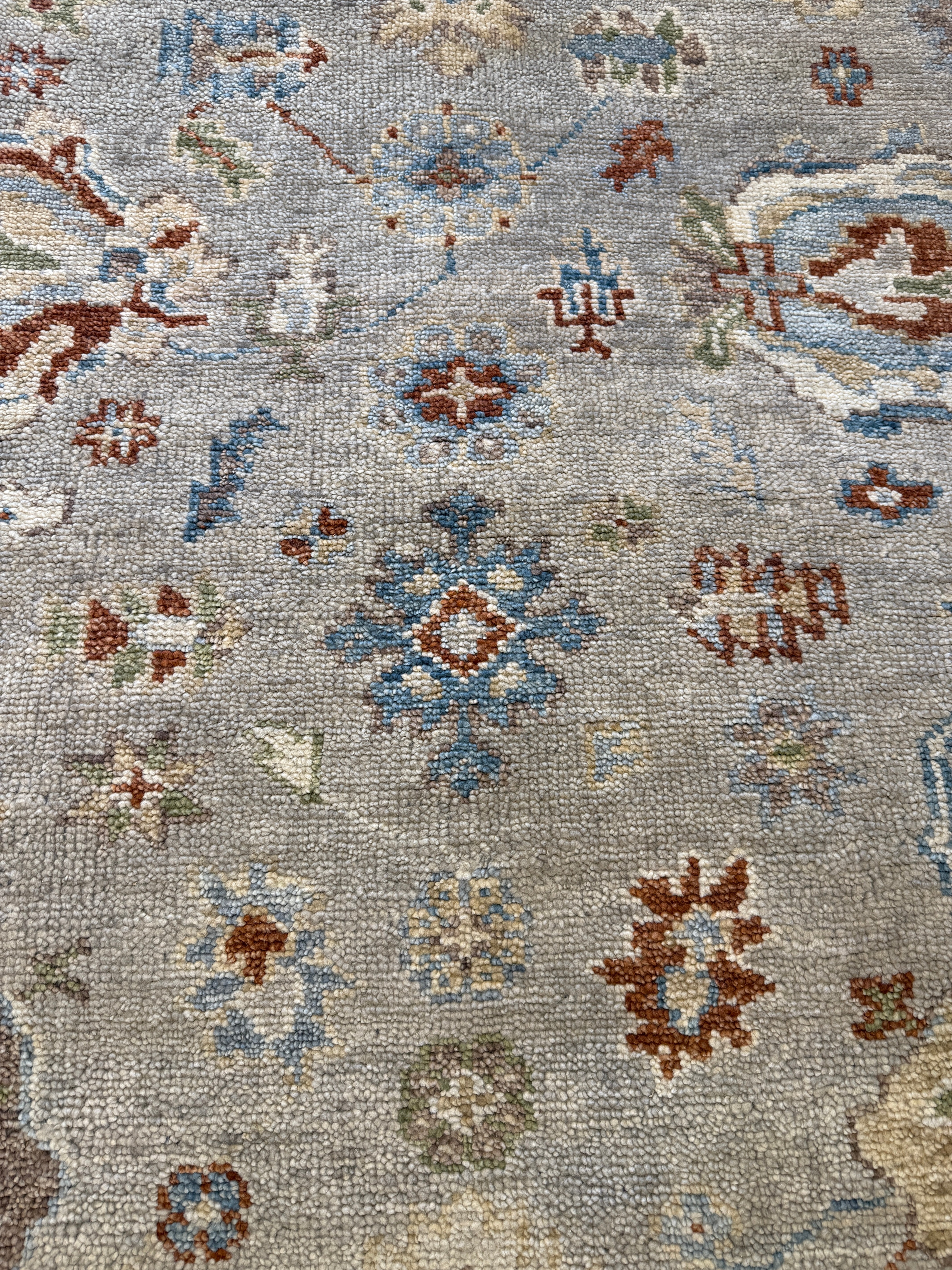 Syrie Maugham 8x10 Grey Hand-Knotted Oushak Rug