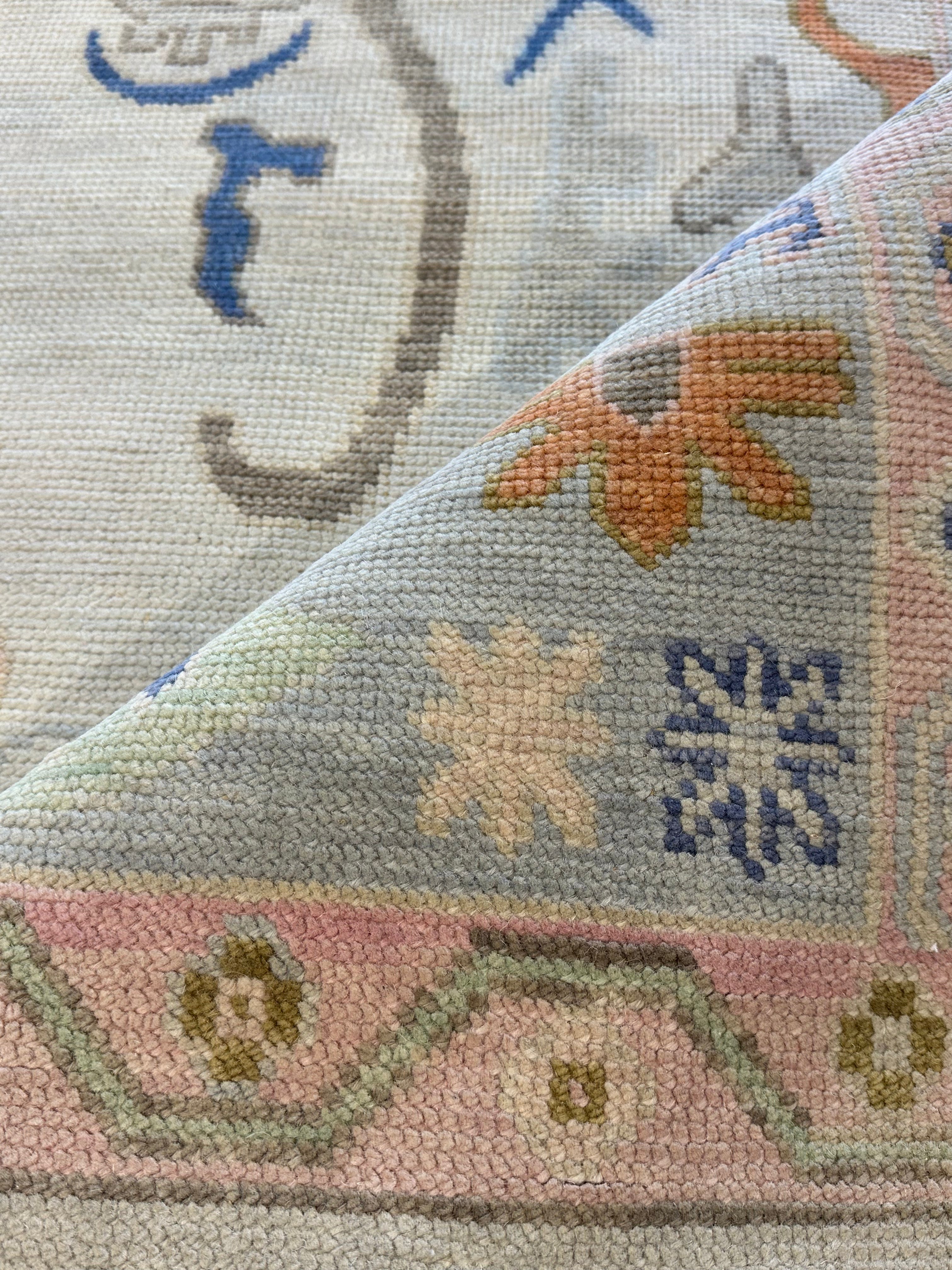 Kathryn Bach 8x10 Multi Color Hand-Knotted Oushak Rug