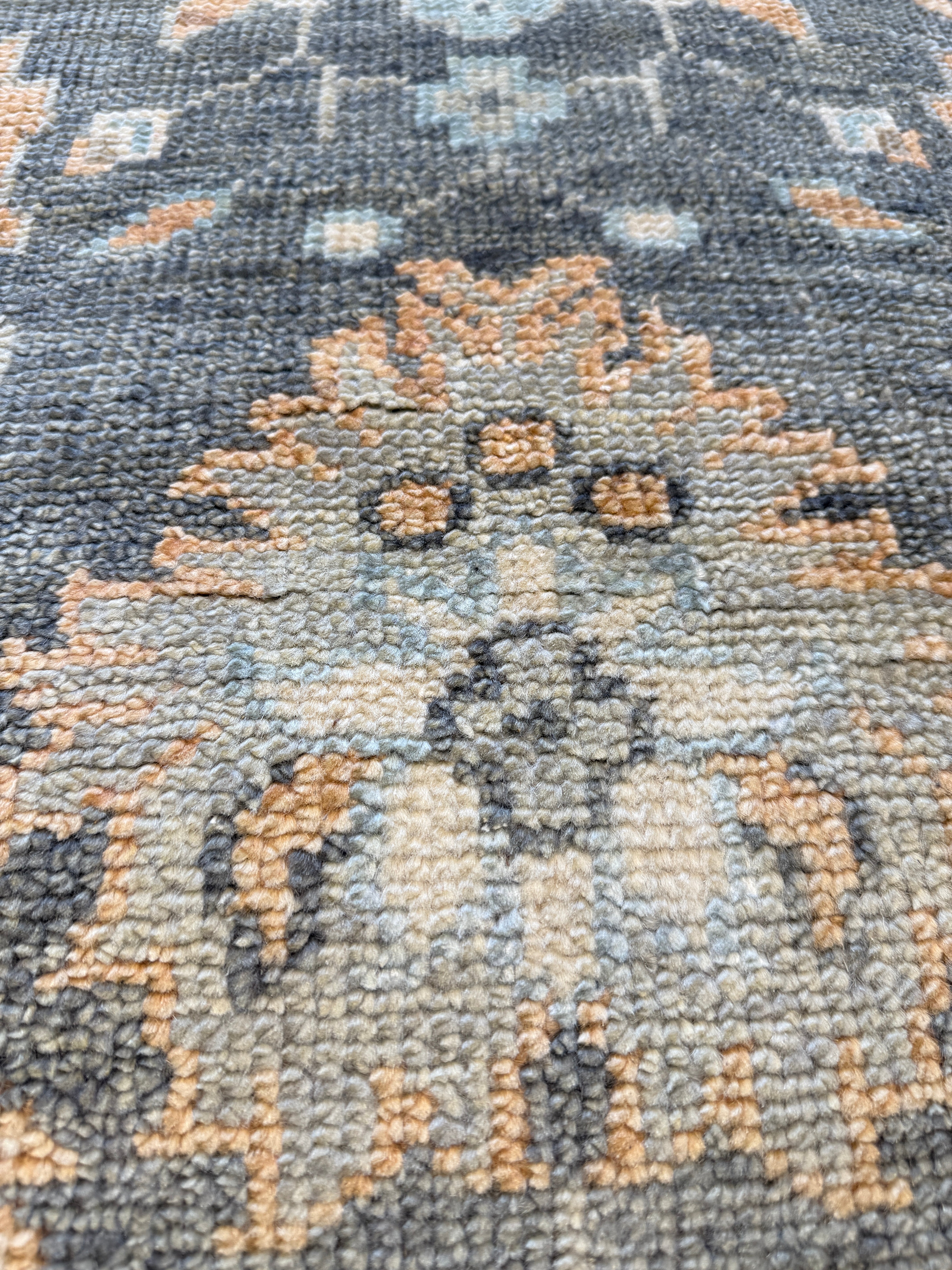 Abbie Cornish 8X10 Hand-Knotted Oushak Rug Grey and Tan
