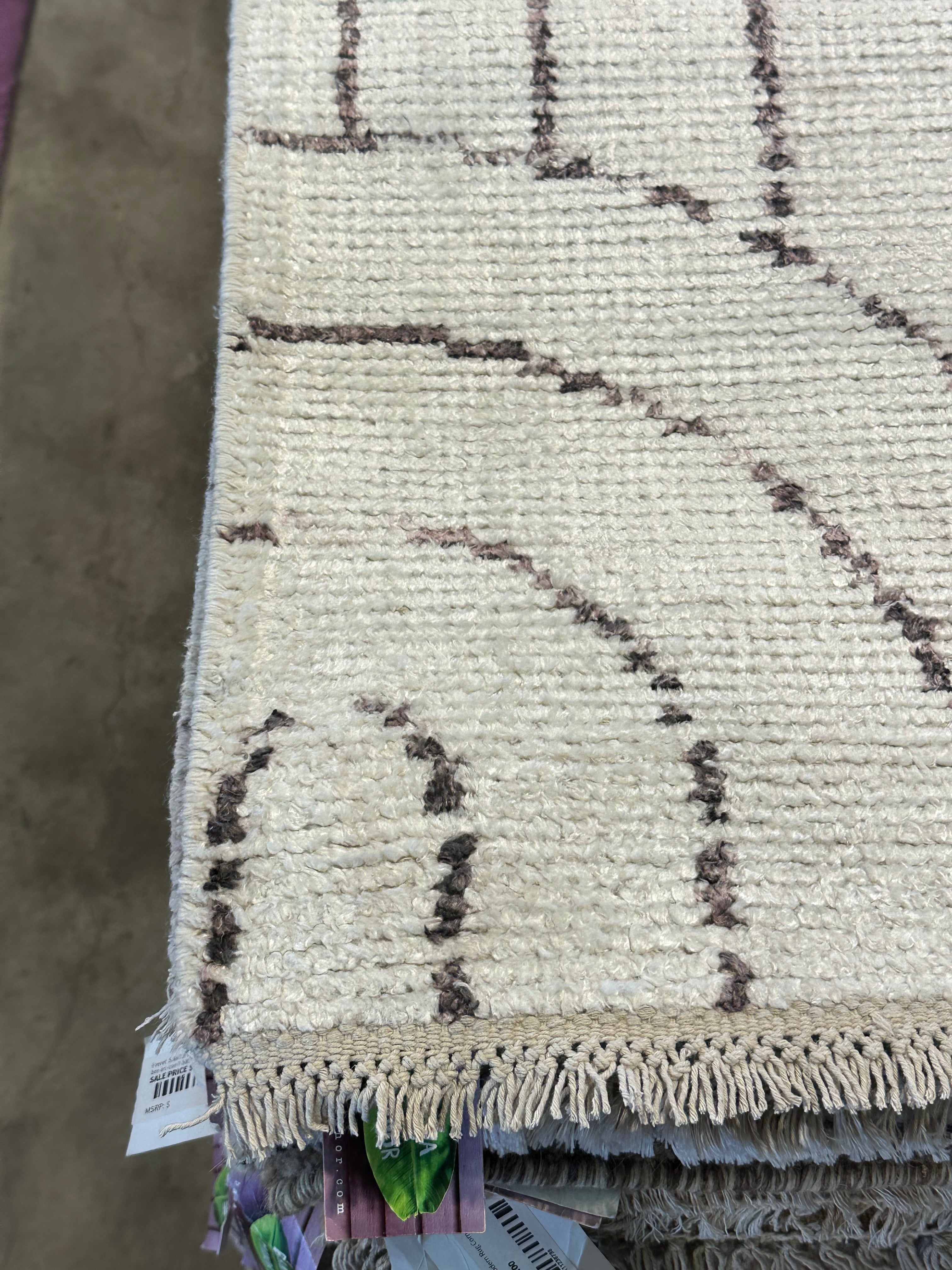 Ben Lester 4.6x6.6 Ivory Hand-Knotted Modern Style Rug