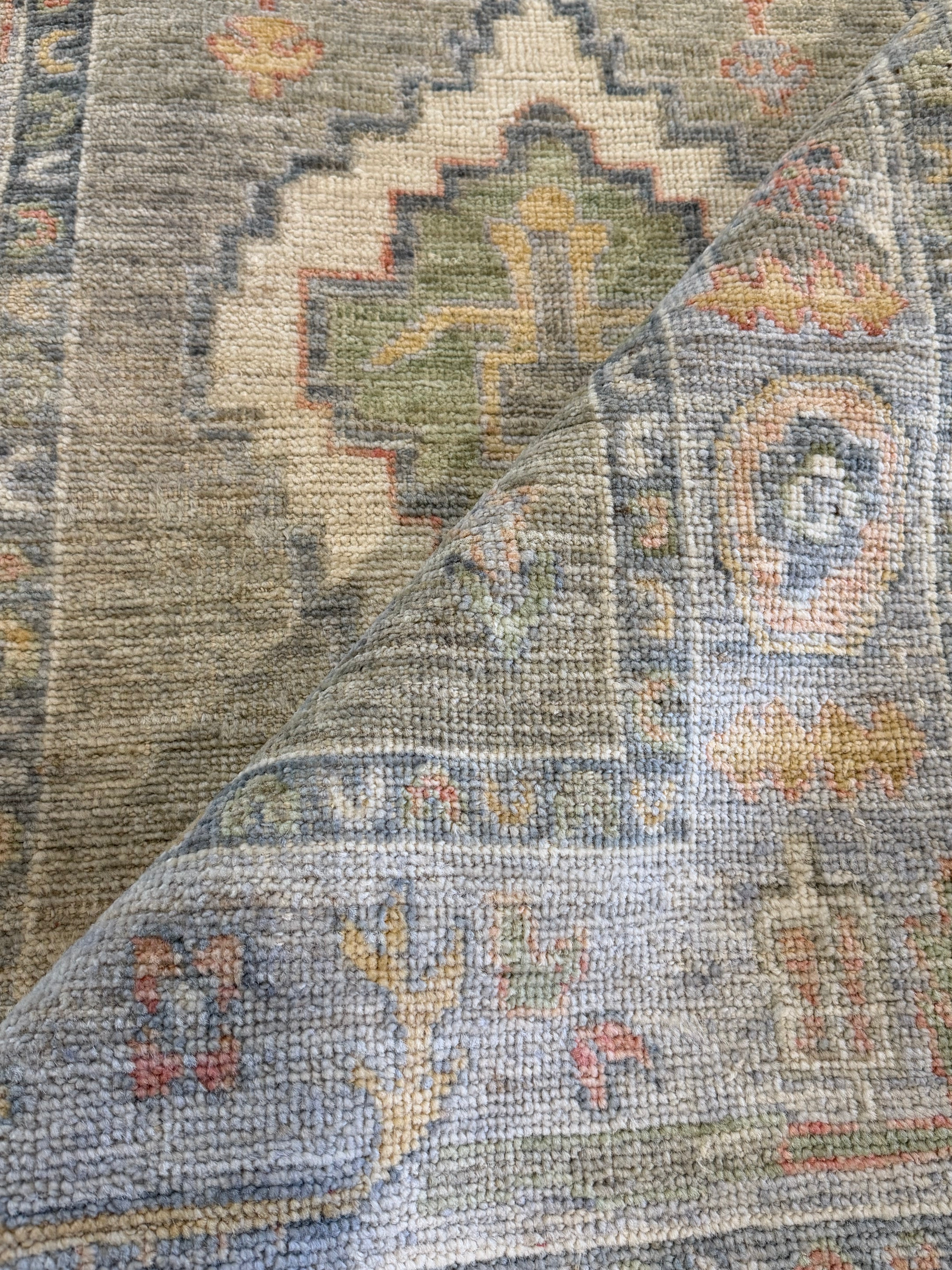 Alexa Wach 3x15.6 Green Hand-Knotted Oushak