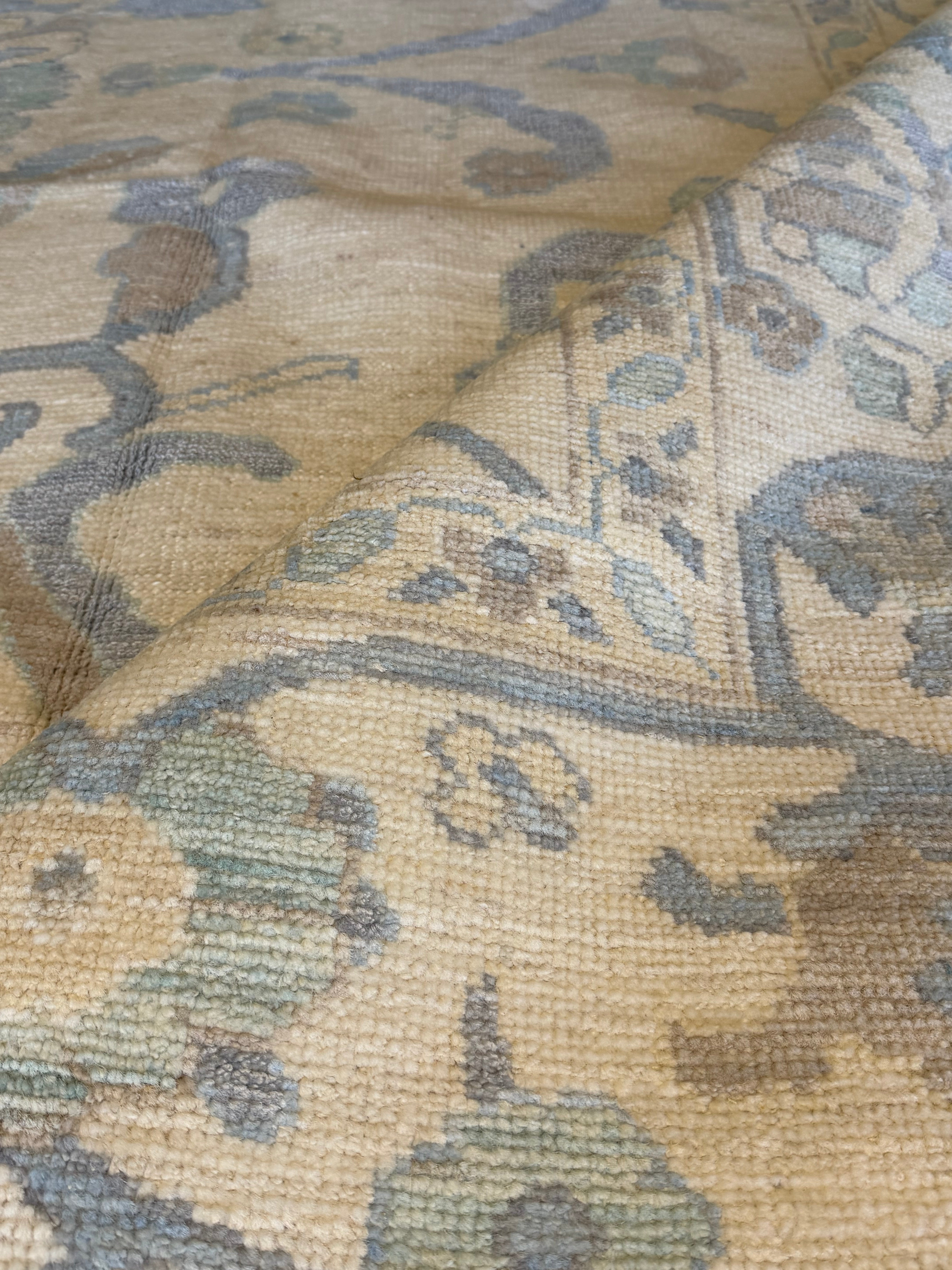 Lauren Eskelin 7.9x10 Cream Hand-Knotted Oushak