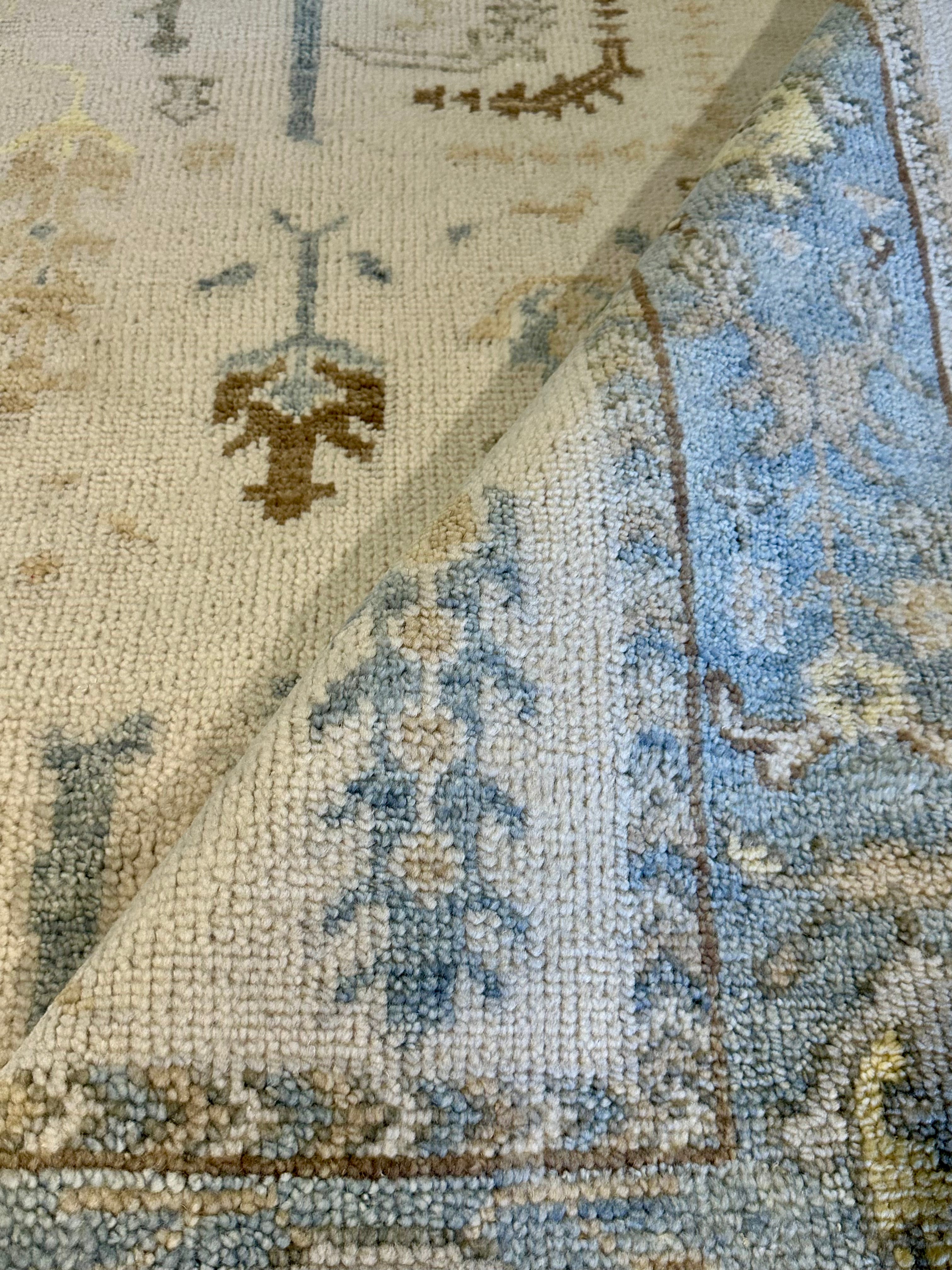 Lyra 8x10  Ivory and Grey Hand-Knotted Oushak Rug