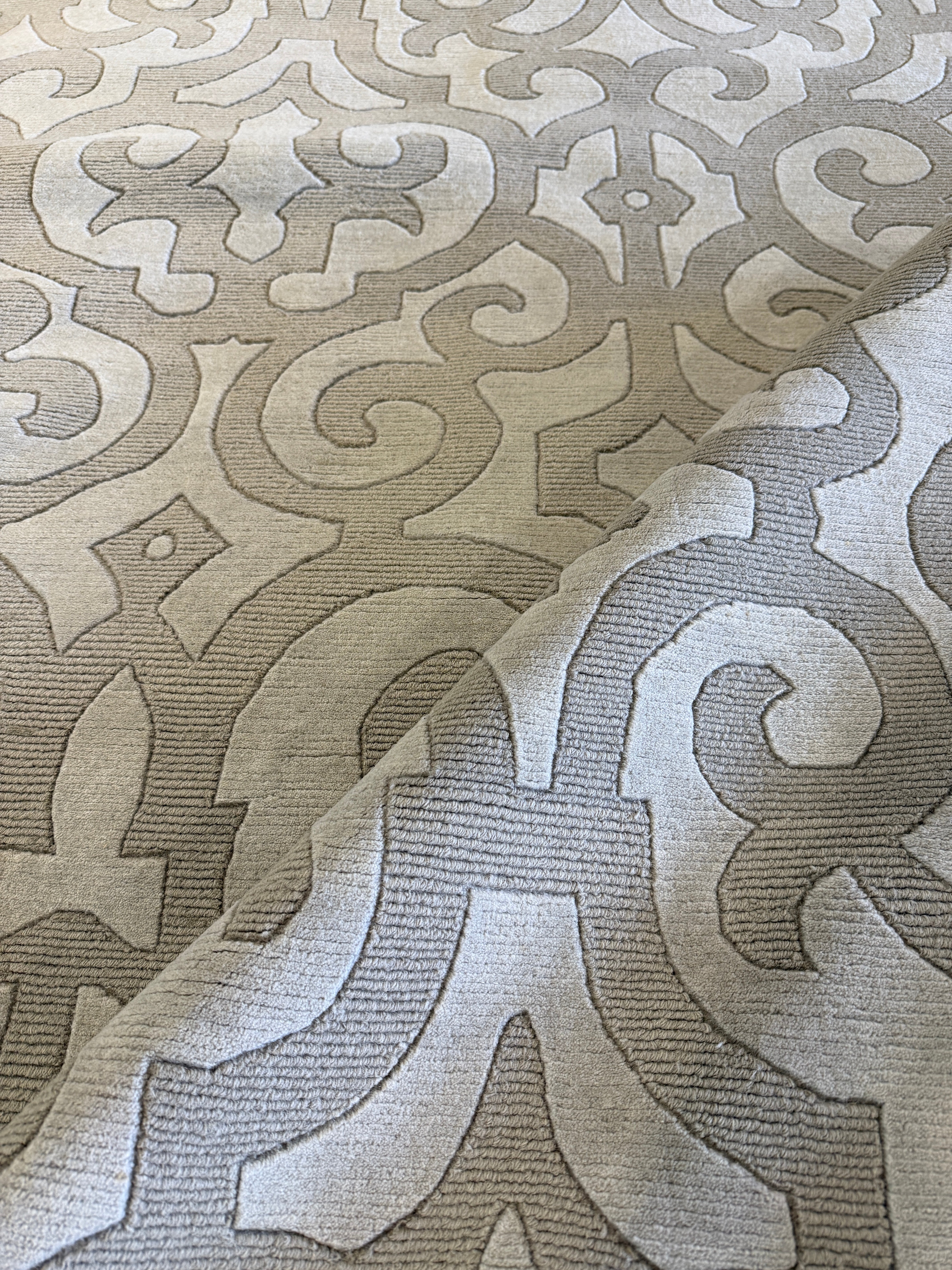 Dr. Greg 9x11.9 Grey High-Low Hand-Knotted Modern Rug