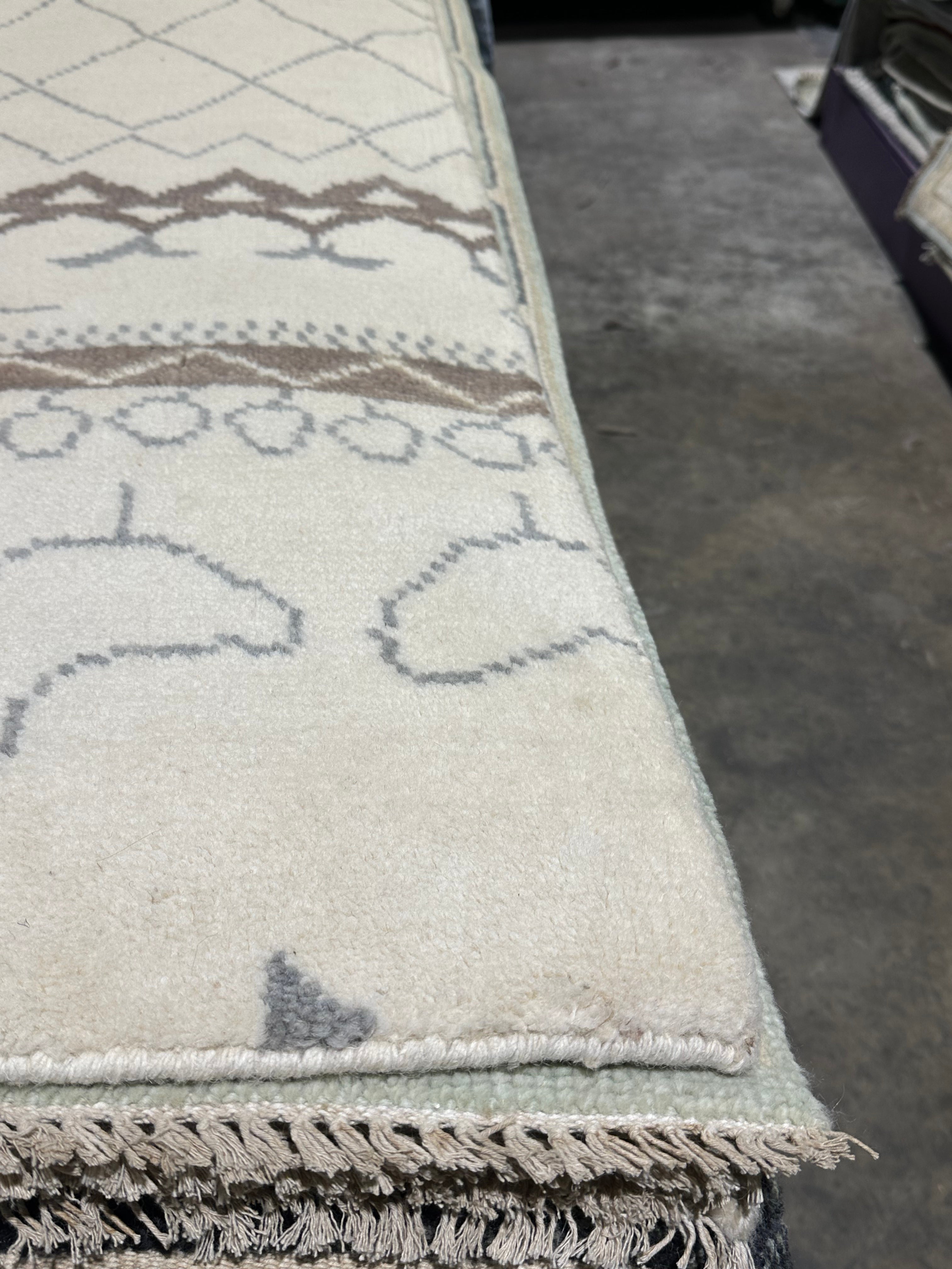 Noah Weissman 2.9x5.9 Cream Hand-Knotted Moroccan Style Runner