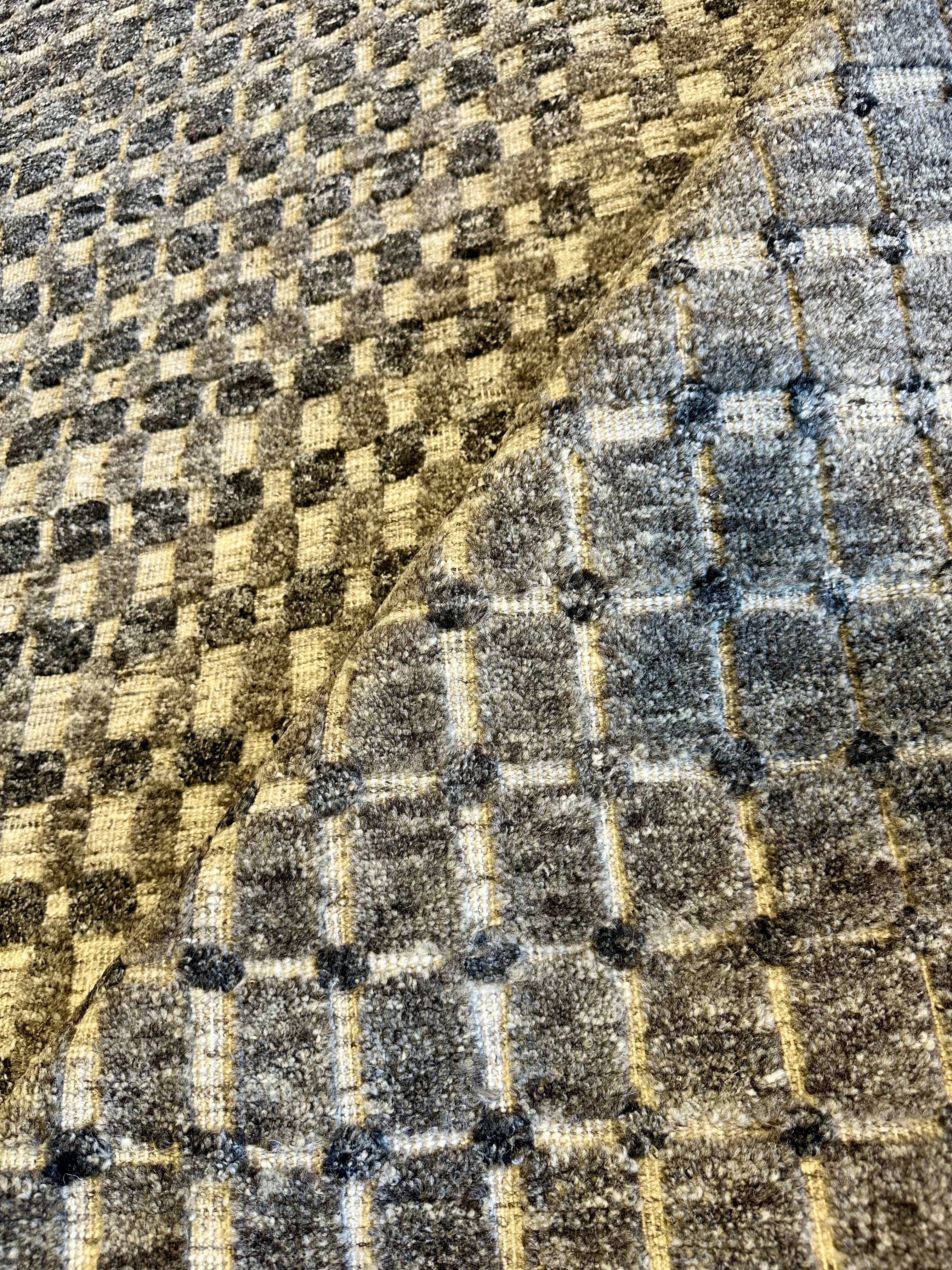 Barbara Bel Geddes 10x14 Hand-Knotted Grey & Silver Modern