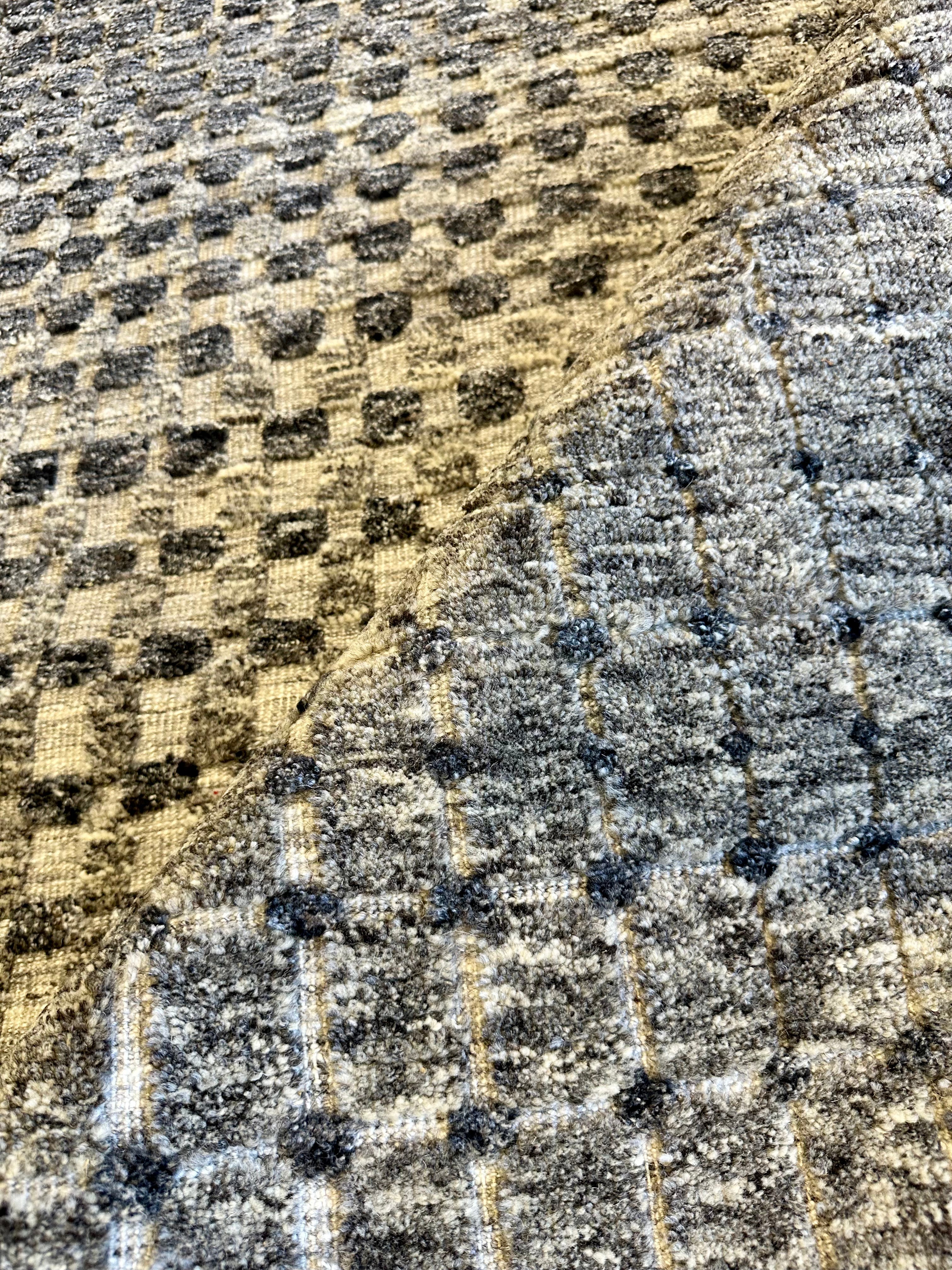 Gianni Hand-Knotted Silver & Grey Modern (Multiple Sizes)