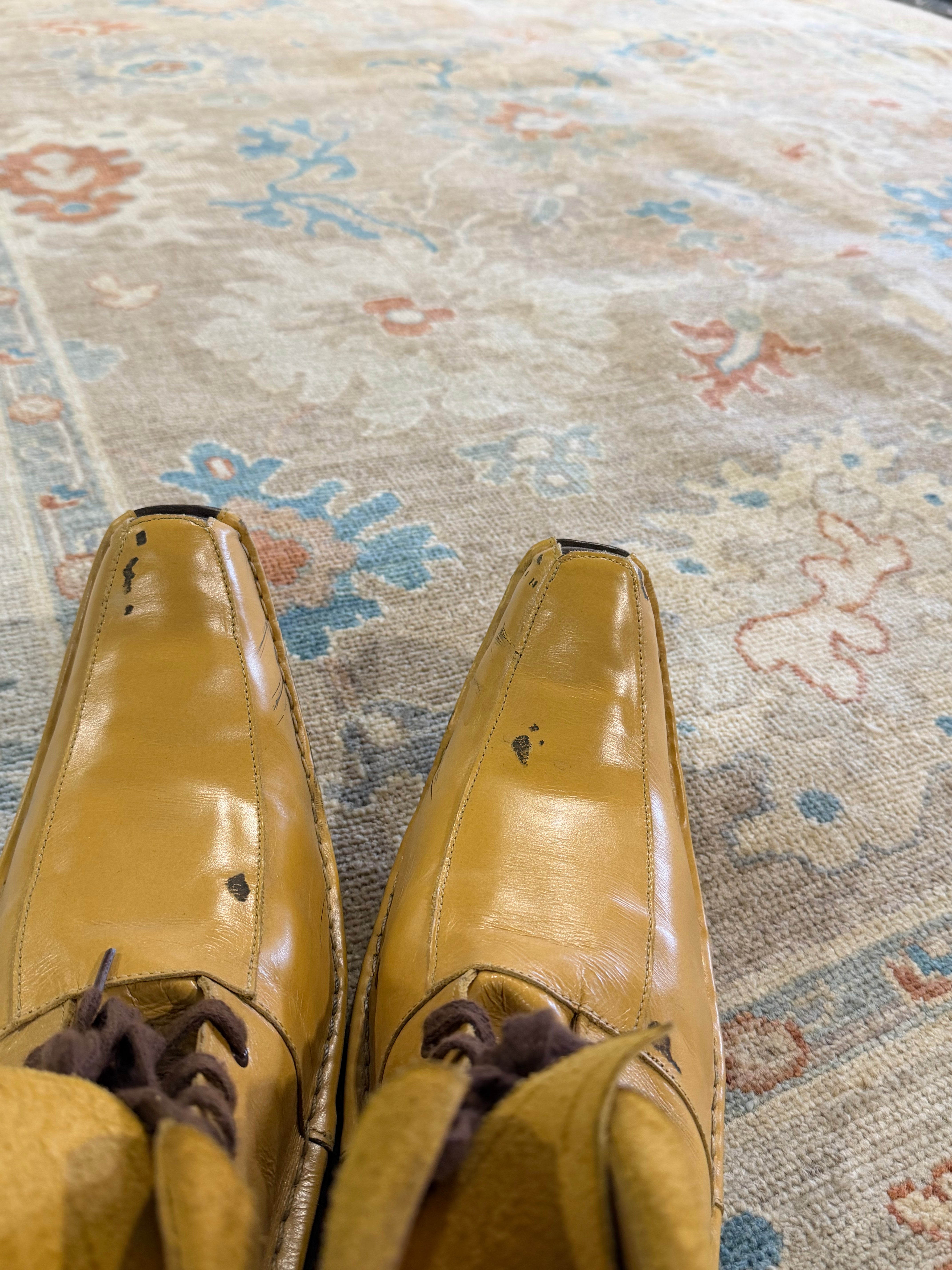 Hilary Seale 5.6x8.1 Brown Afghani Oushak